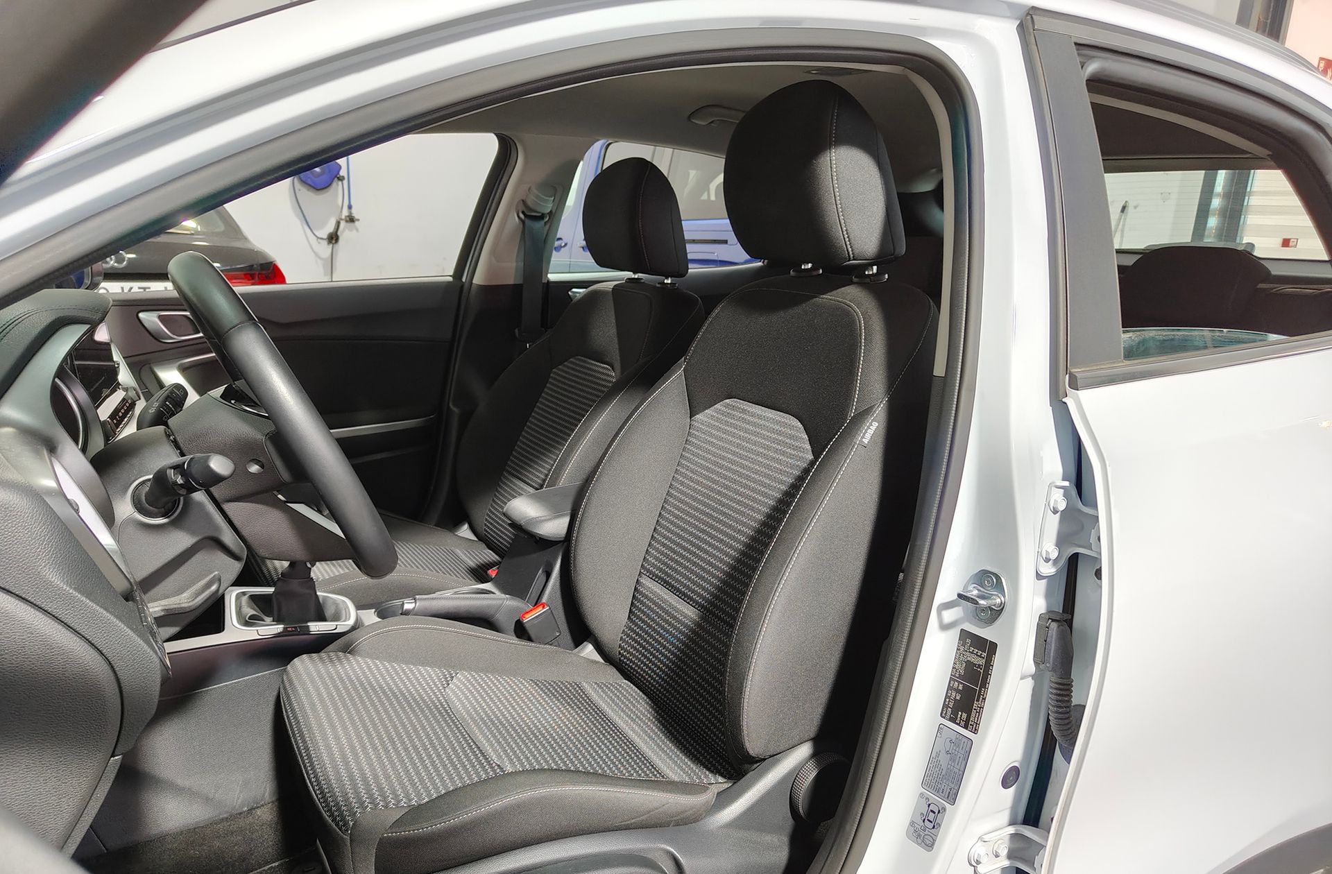 Kia XCeed 1.0 T-GDi Drive - foto 11