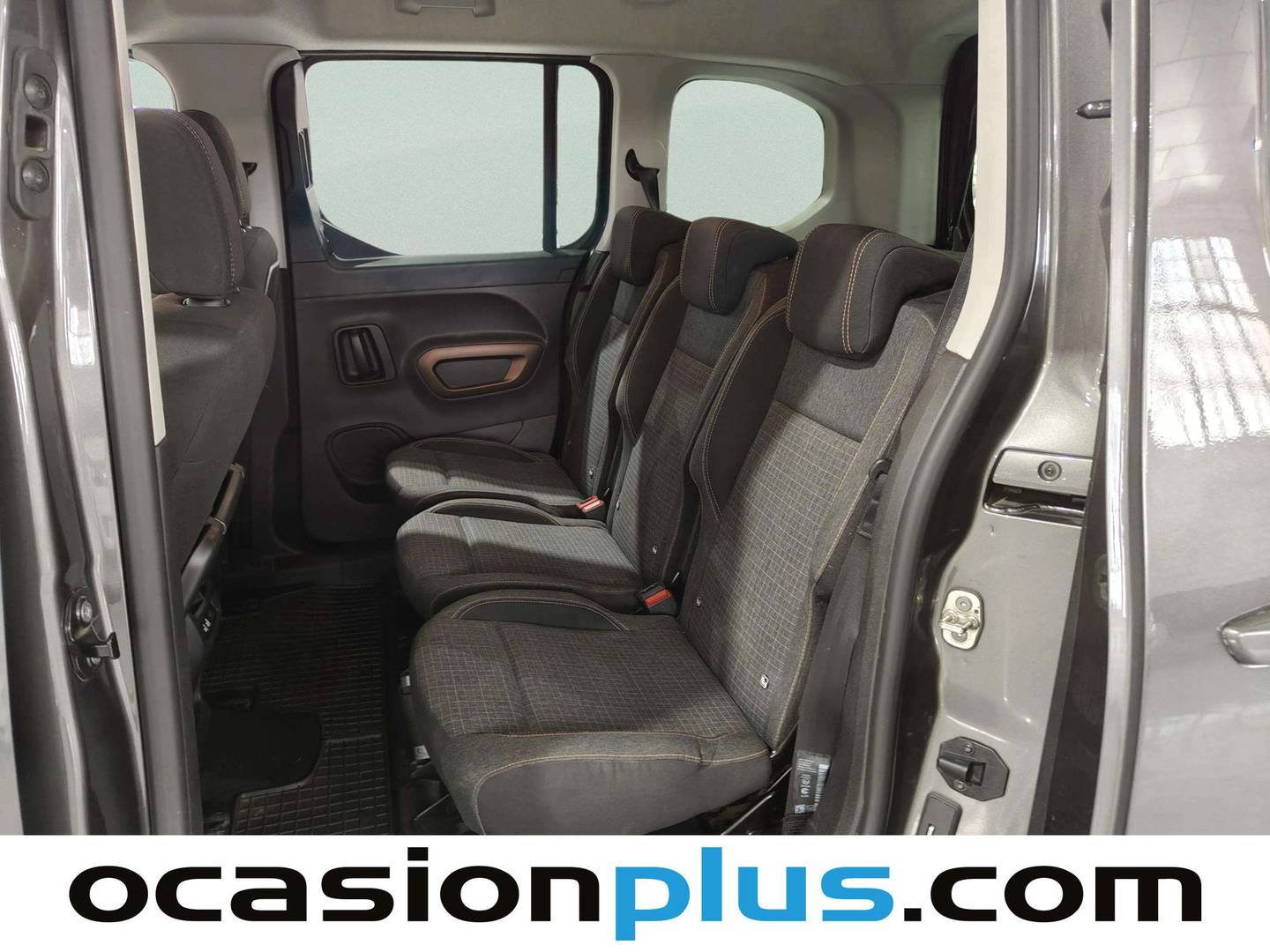 Foto asientos traseros Peugeot Rifter Peugeot Rifter BlueHDi 130 GT Standard (130 CV)