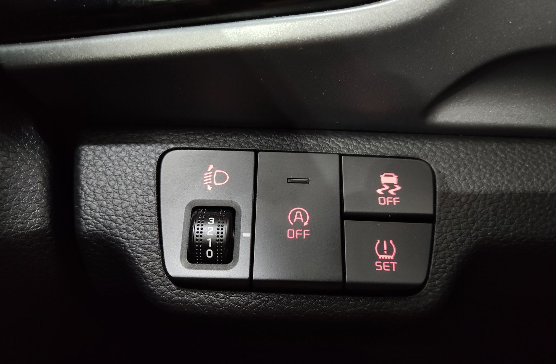 Kia Stonic 1.0 T-GDi Drive - foto 23