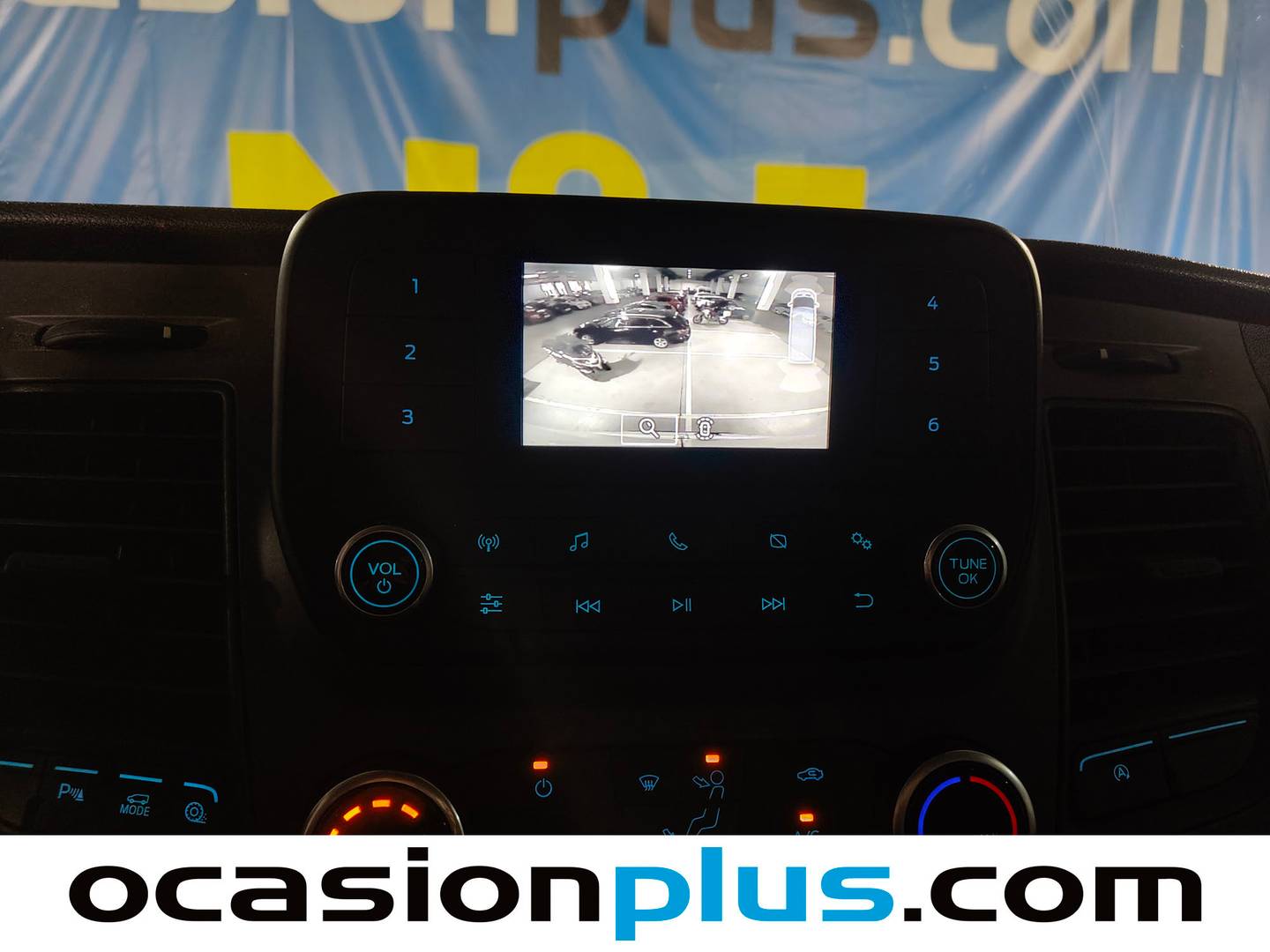 Extras y acabados del Ford Transit Ford Transit 310 MHEV L2H2 Trend FWD (130 CV)