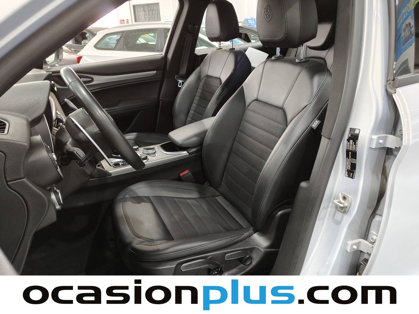 Foto Alfa Romeo Stelvio Alfa Romeo Stelvio 2.2 Diesel Sprint AWD (190 CV)