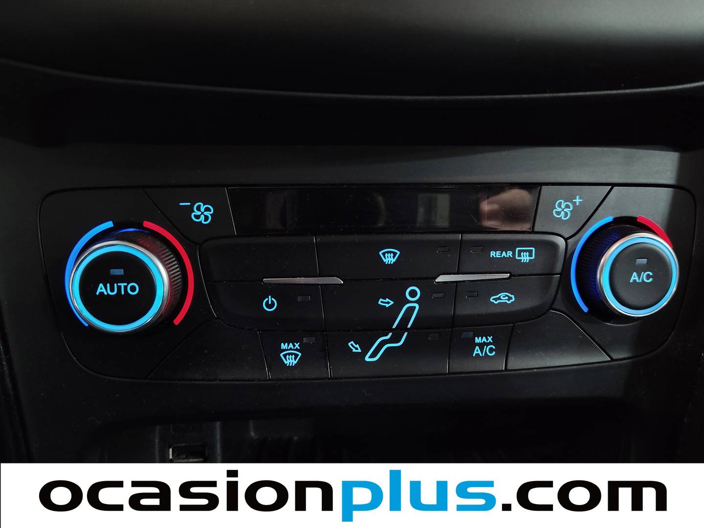 Foto Ford Focus Ford Focus 2.0 TDCi S&S Titanium PowerShift (150 CV)