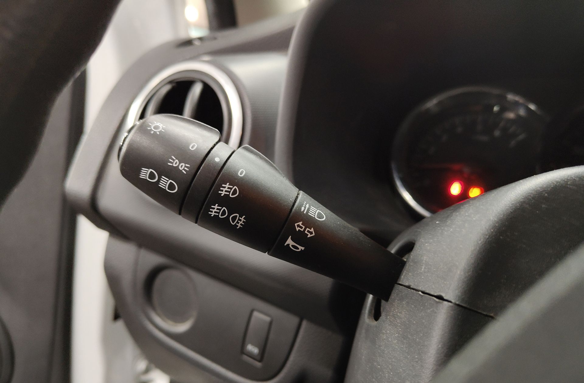 Dacia Sandero Stepway TCe - foto 18