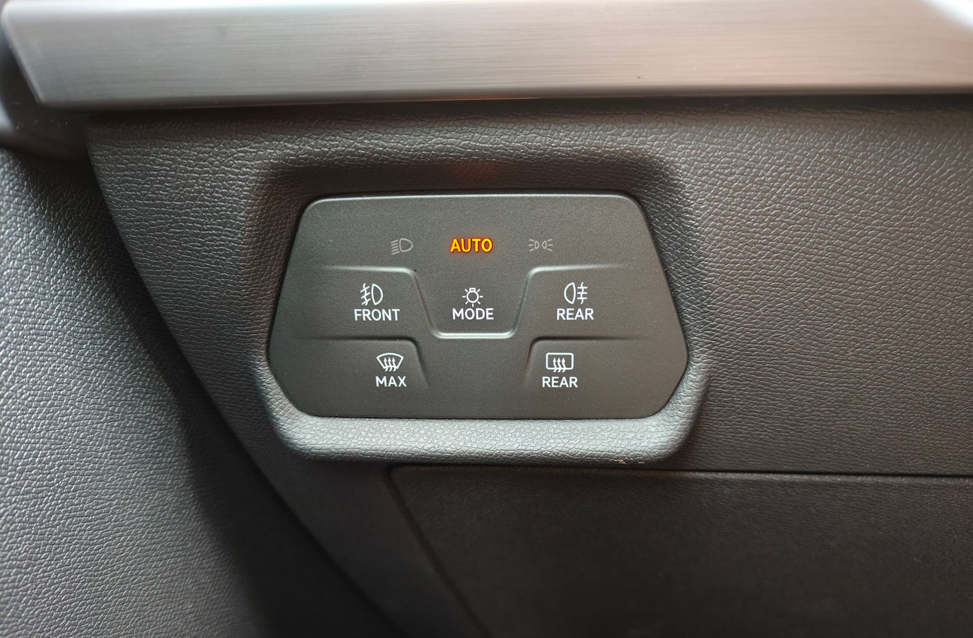 SEAT León 1.5 TSI FR 25 Aniversario - foto 33