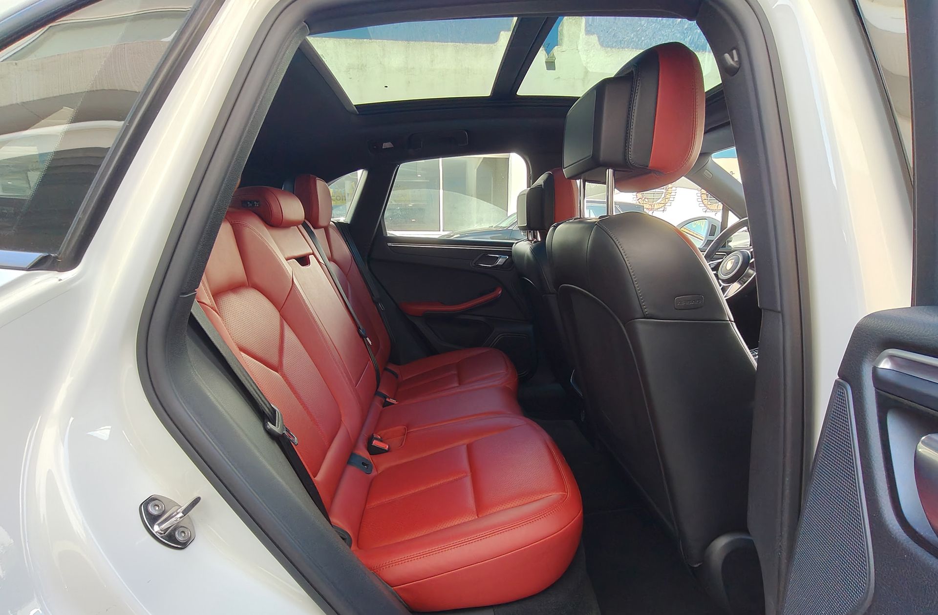 Porsche Macan - foto 20