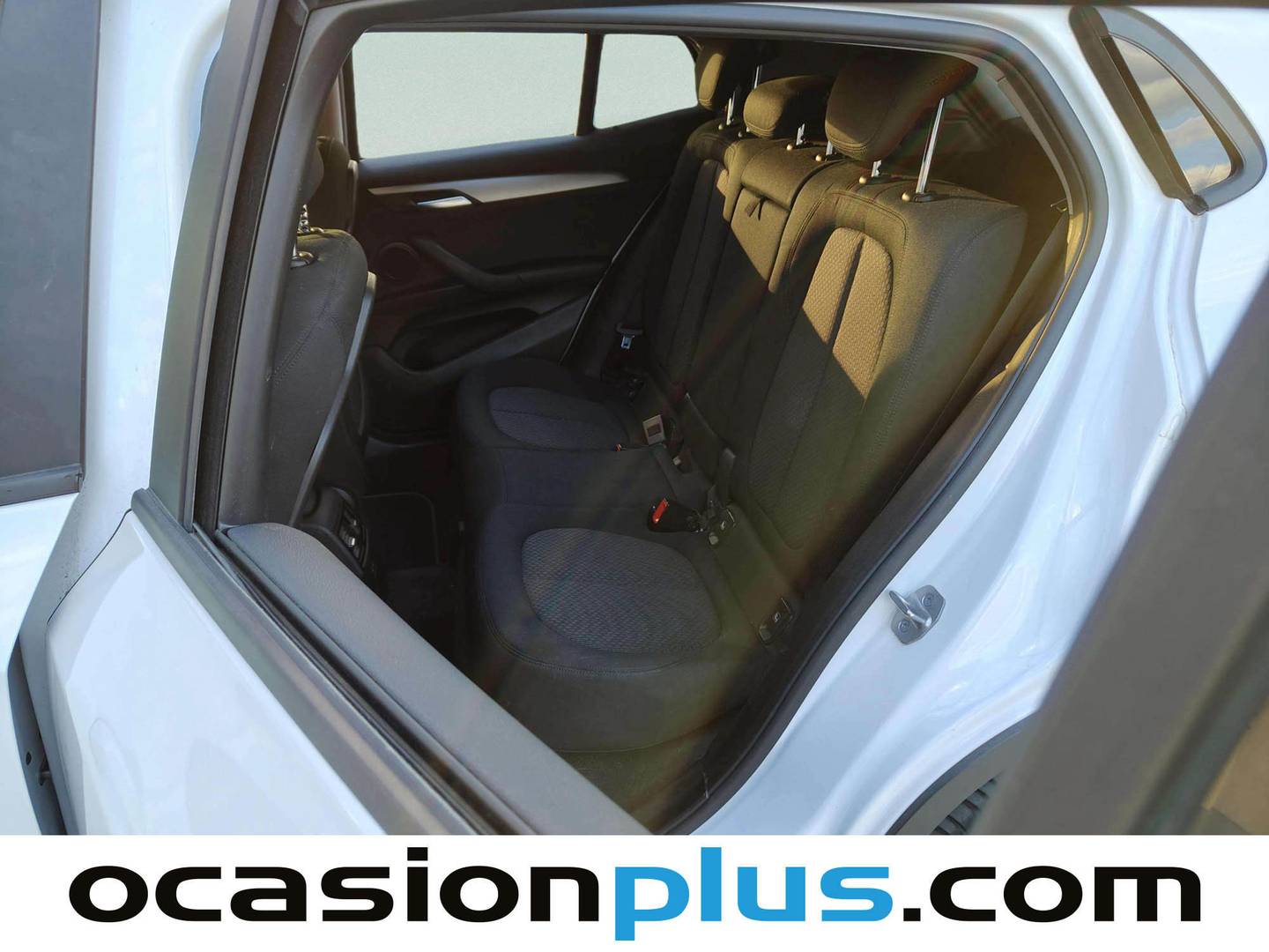 Foto asientos traseros BMW X2 BMW X2 sDrive18i (136 CV)