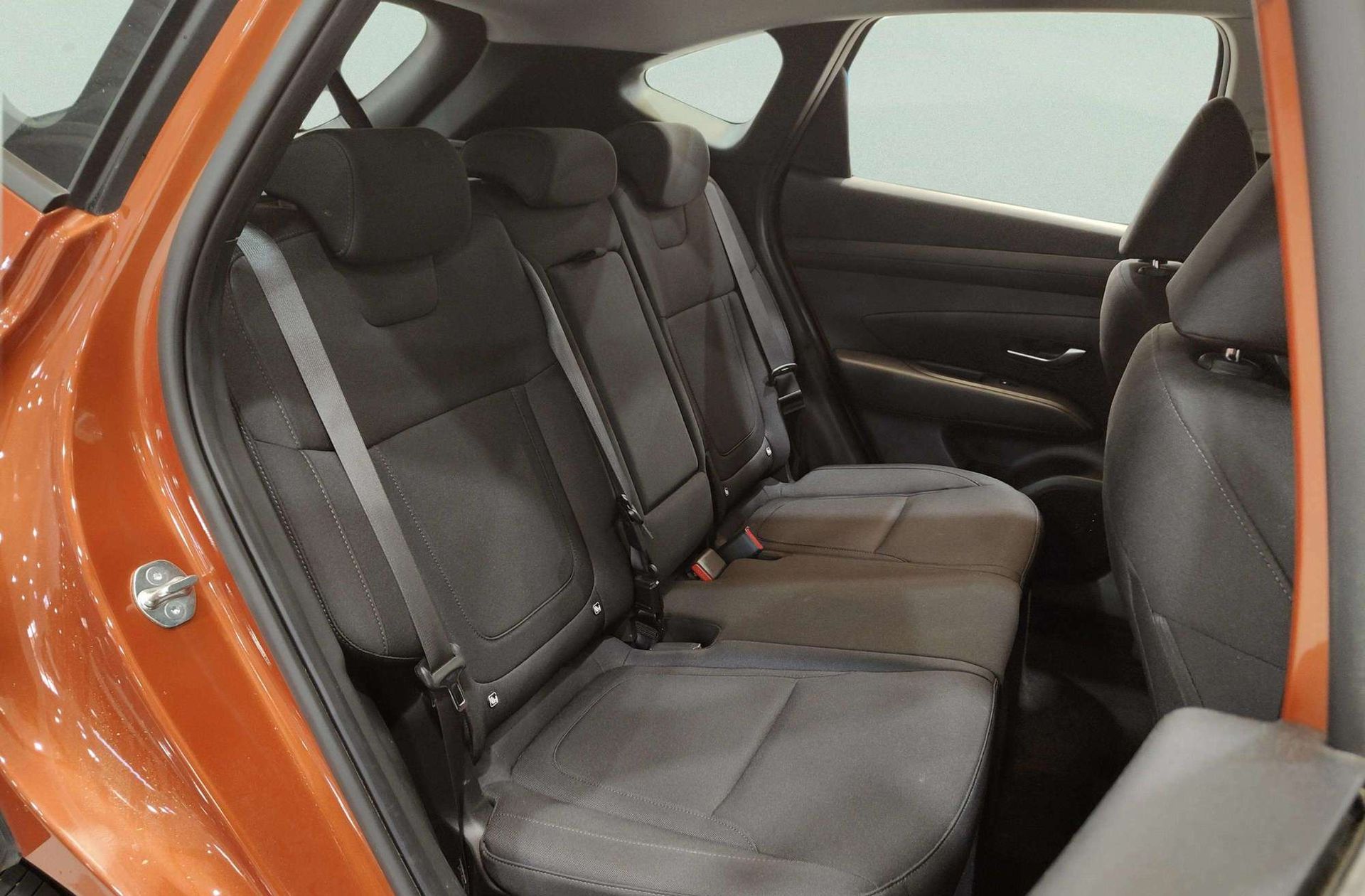 Hyundai Tucson 1.6T HEV Klass - foto 16