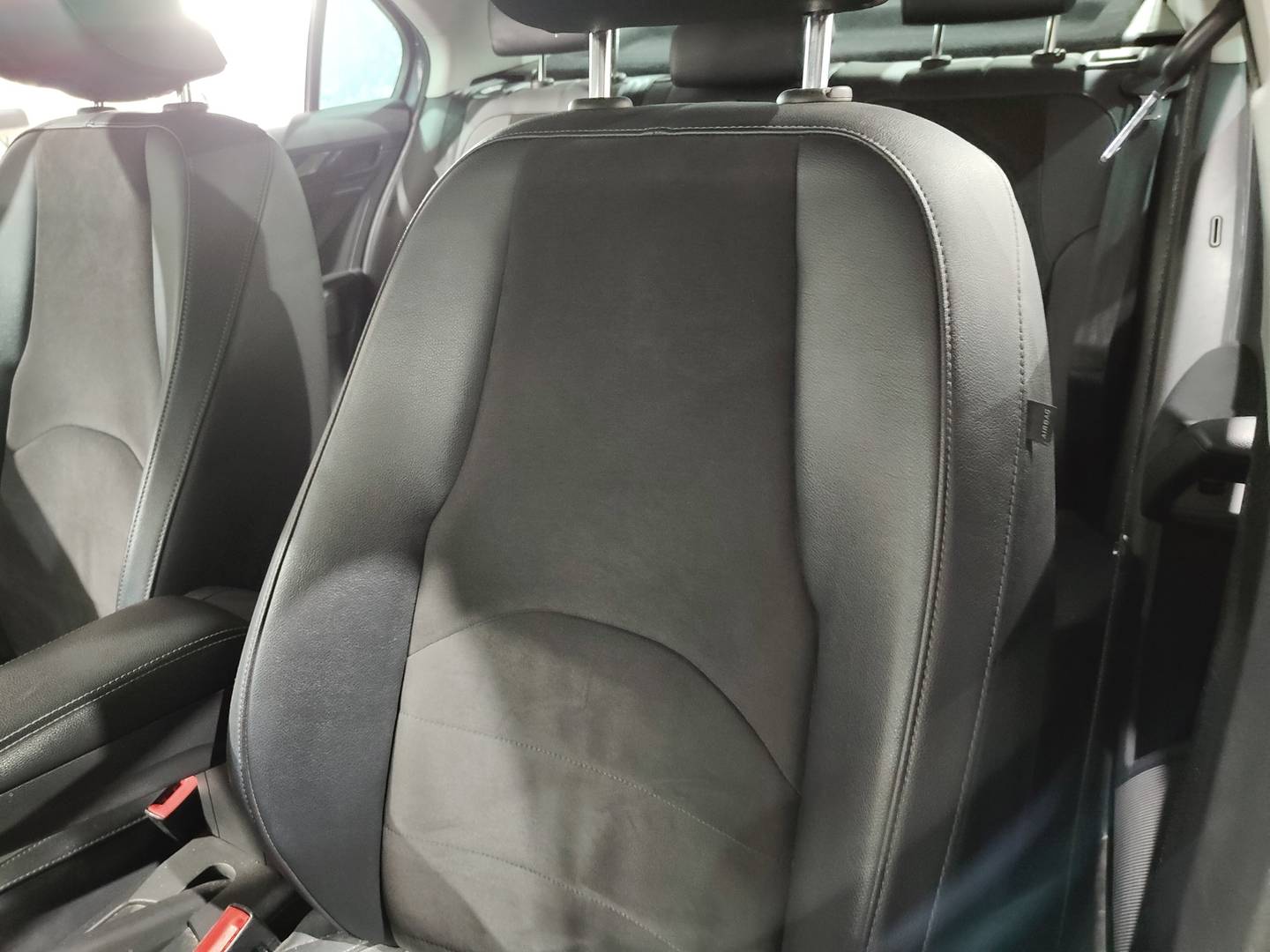 Foto Seat Toledo SEAT Toledo 1.0 EcoTSI S&S Xcellence Edition (110 CV)