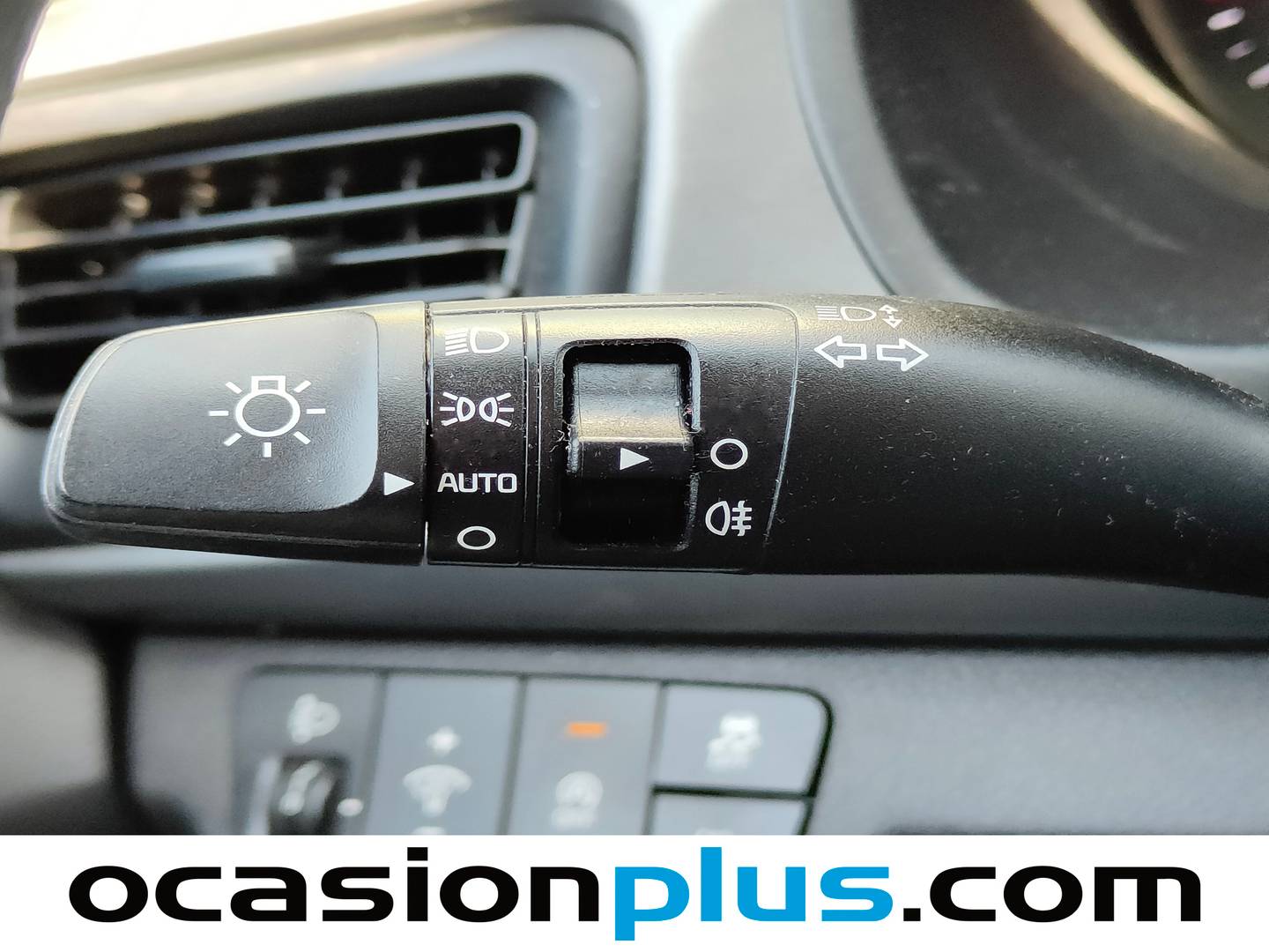 Equipamiento del KIA Rio KIA Rio 1.2 DPi Concept (84 CV)