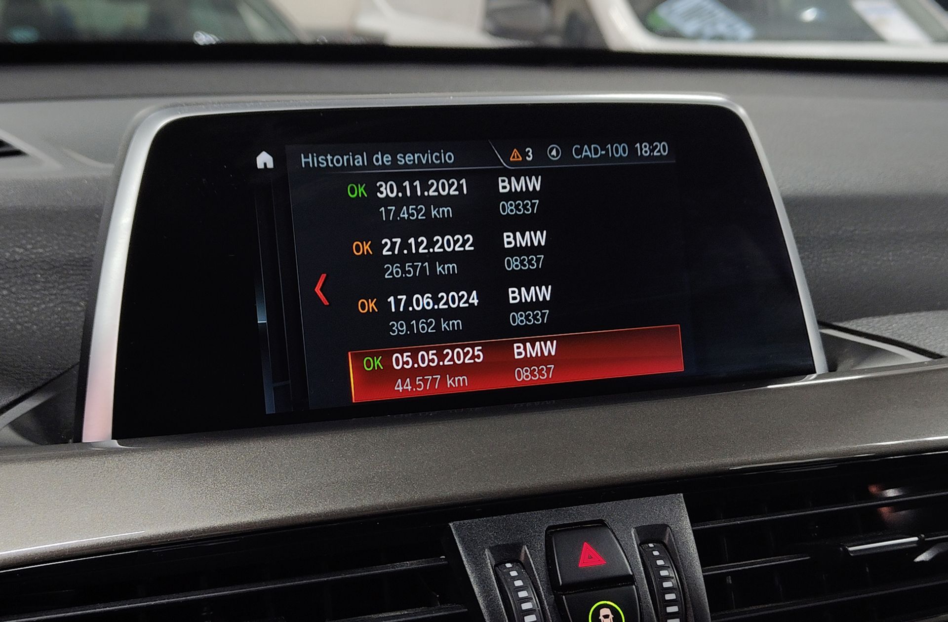 BMW X1 sDrive18d - foto 24