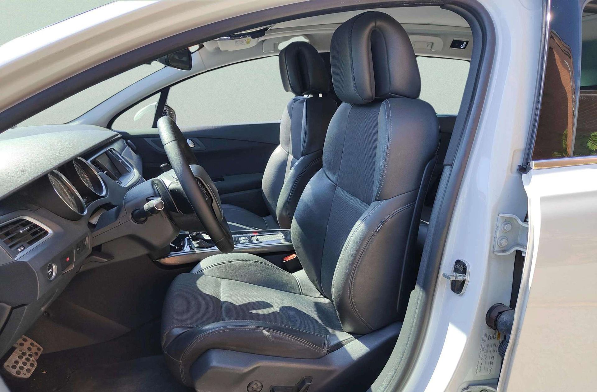 Peugeot 508 SW BlueHDi 180 Allure EAT6 - foto 13