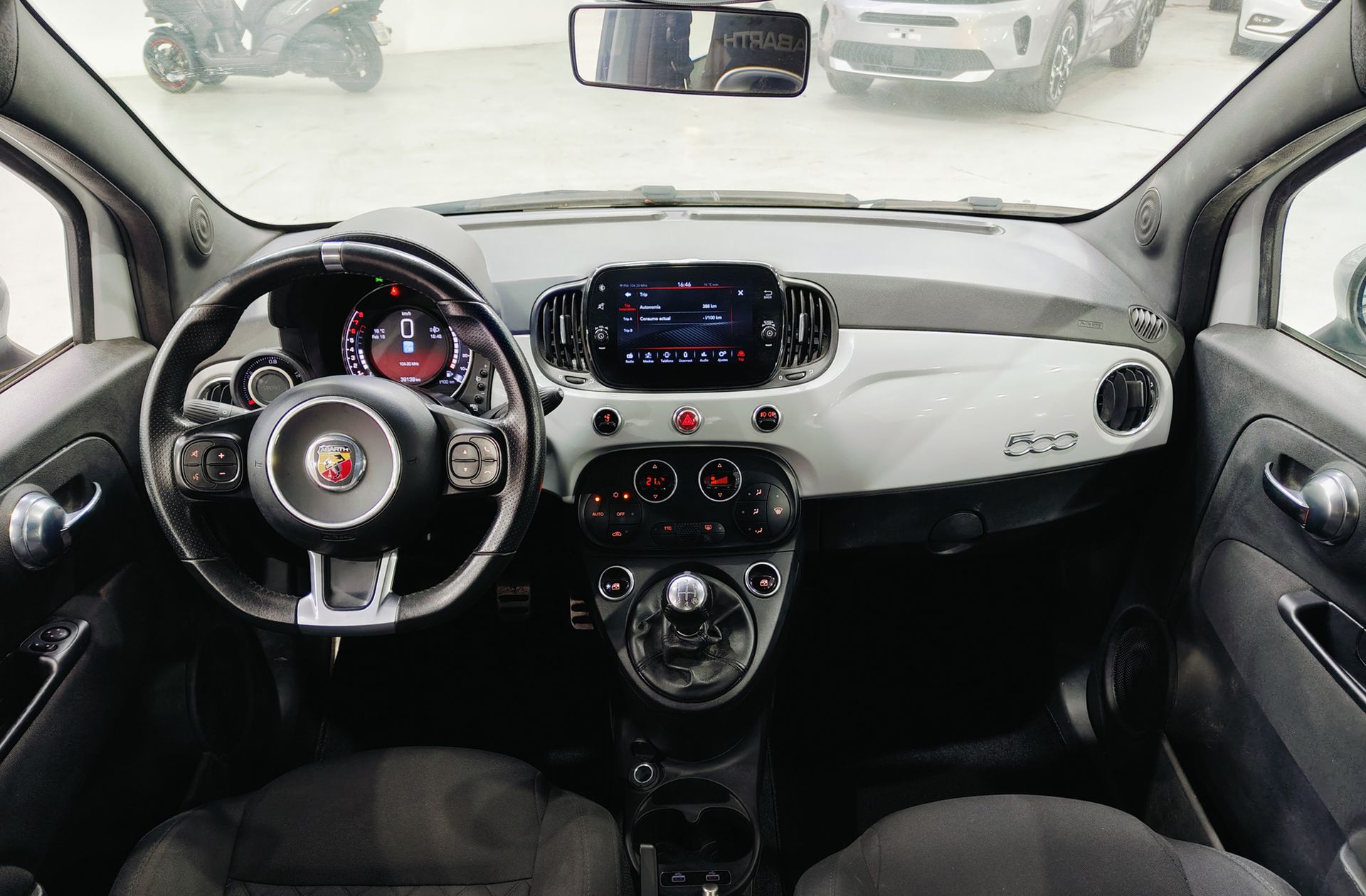 Abarth 500 1.4 16v T-Jet 595 - foto 6
