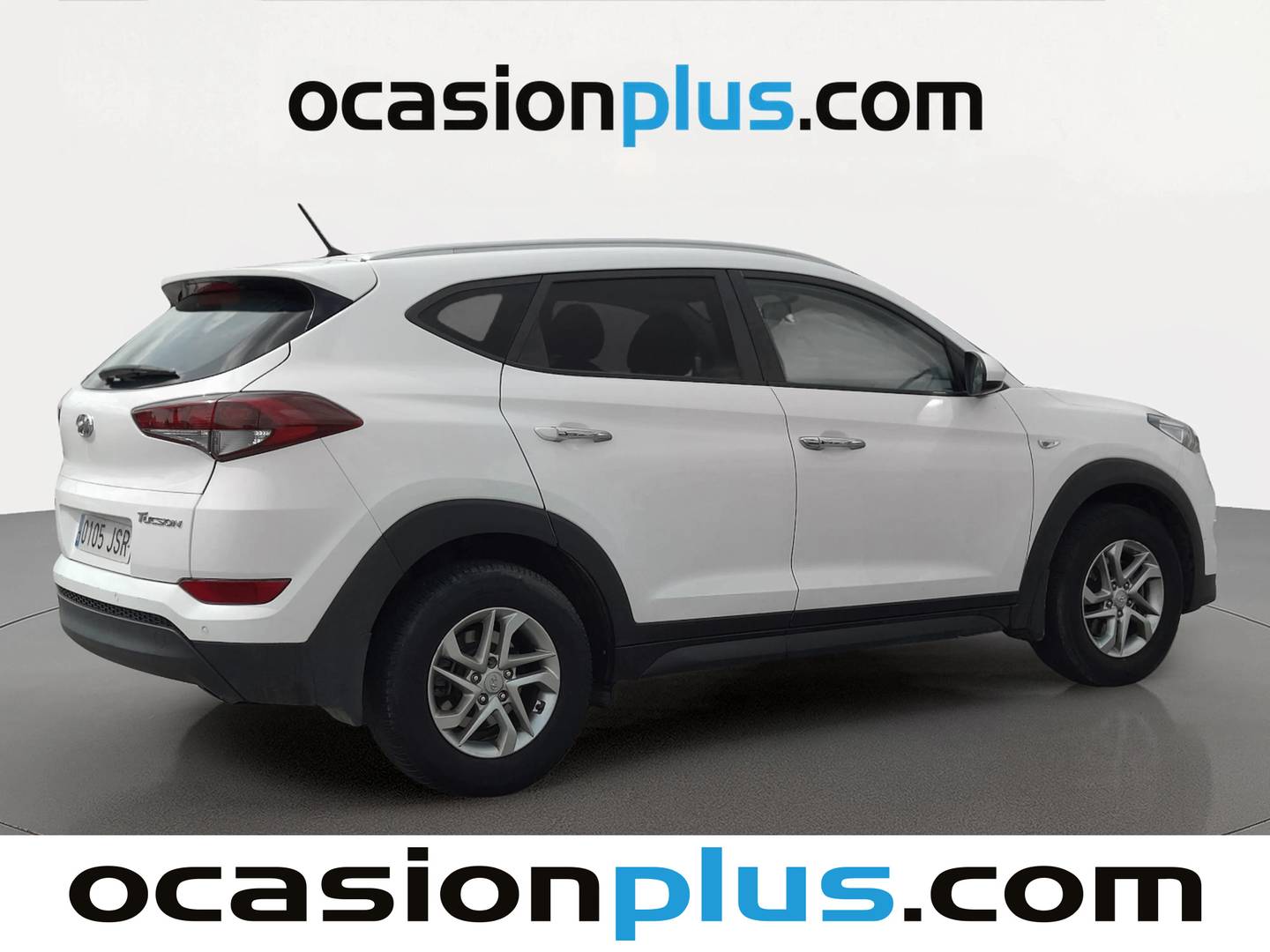 Foto trasera Hyundai Tucson Hyundai Tucson 1.6 GDI BlueDrive Essence 4x2 (131 CV) derecha