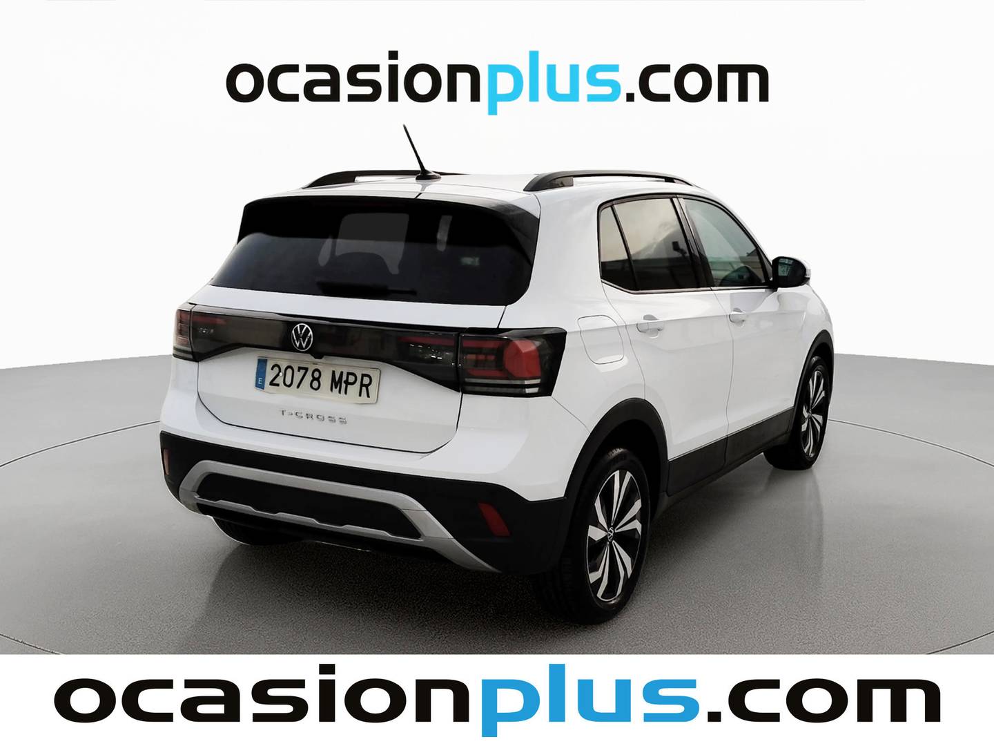 Foto trasera Volkswagen T-Cross Volkswagen T-Cross ``Más`` 1.0 TSI  (116 CV) DSG derecha