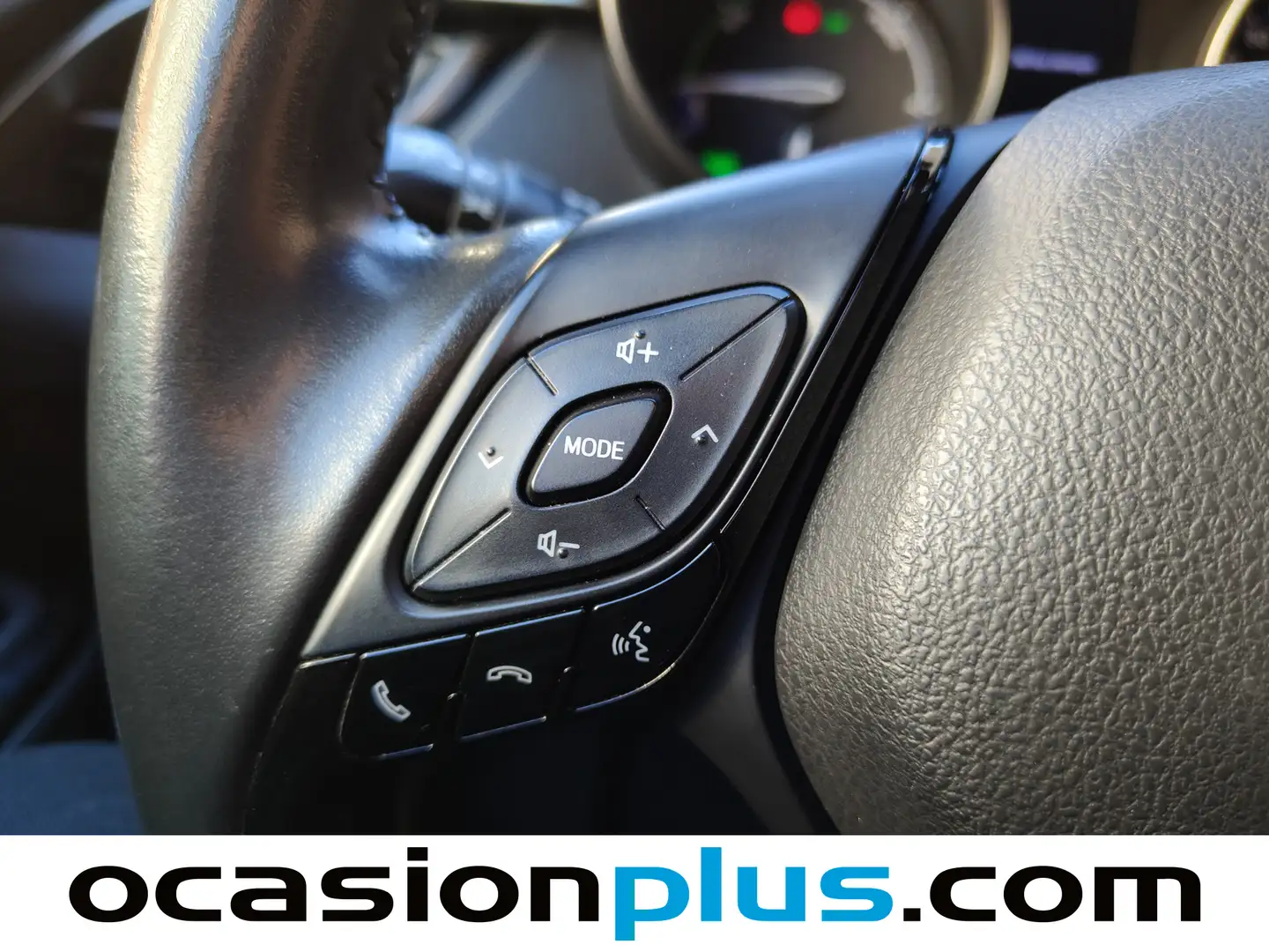 Foto Toyota C-HR Toyota C-HR 180H Kaji Edition (184 CV)