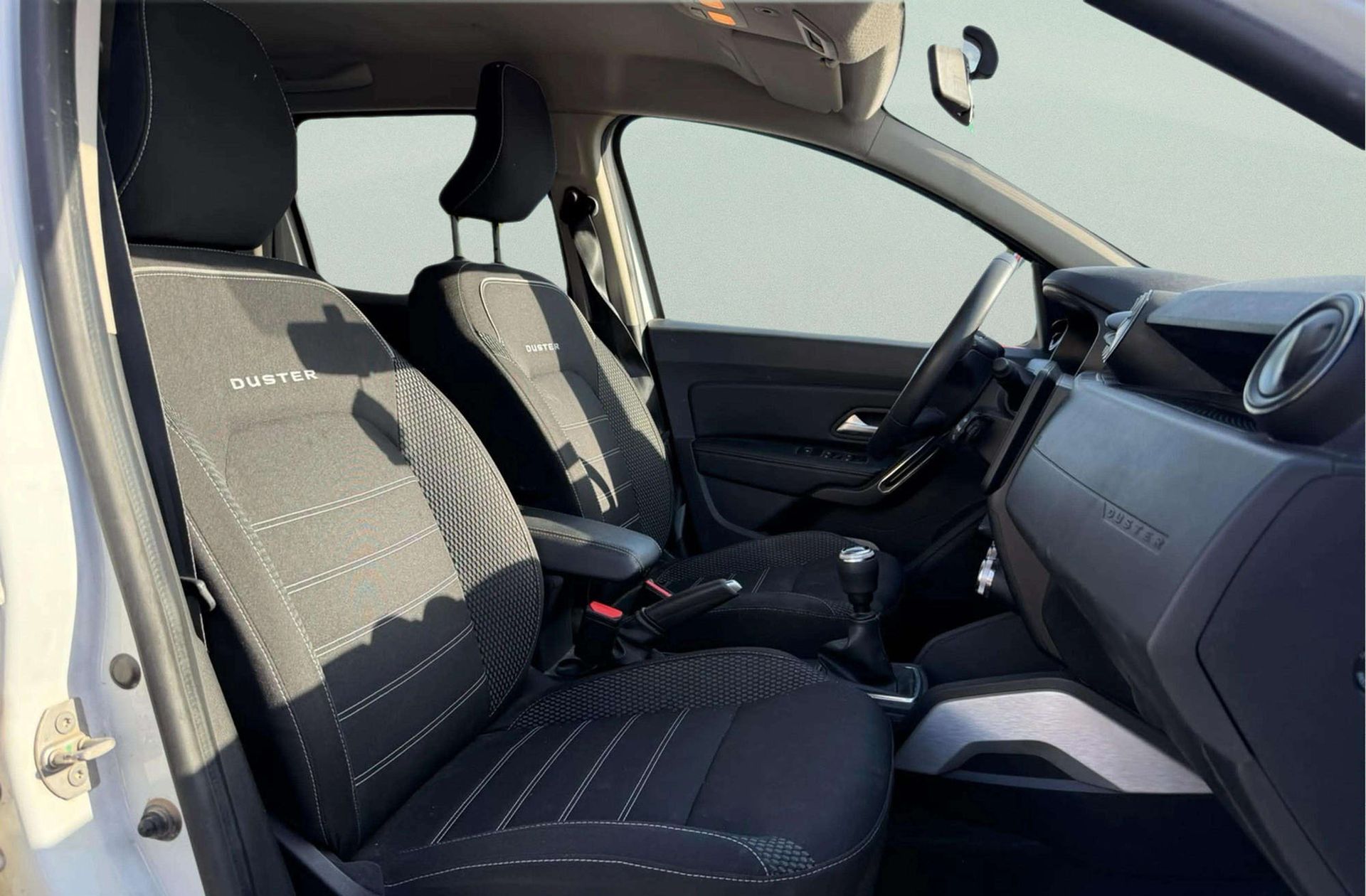 Dacia Duster Prestige TCe 4x2 - foto 17