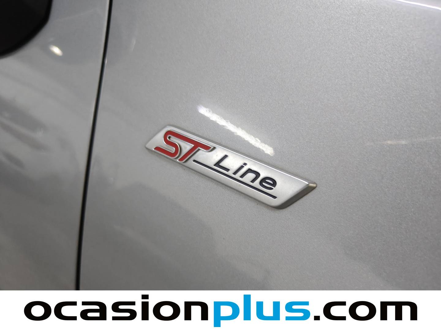 Extras y acabados del Ford Puma Ford Puma 1.0 EcoBoost MHEV ST-Line X Design (125 CV)