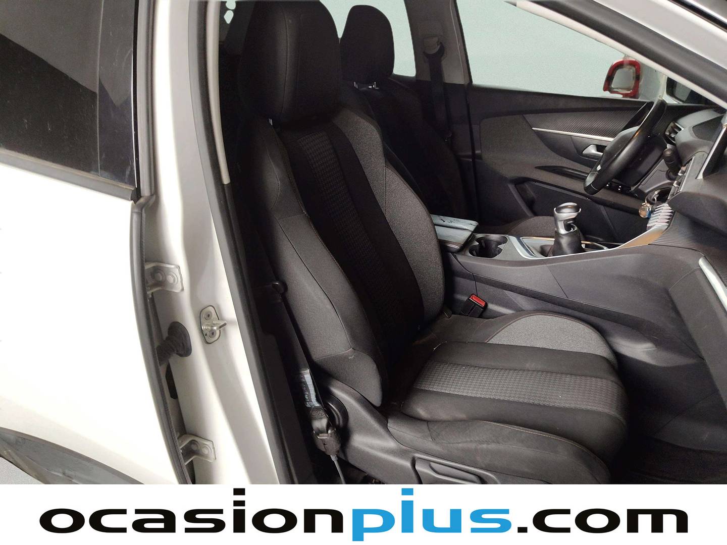 Peugeot 3008 Peugeot 3008 PureTech 130 Active (130 CV) gasolina