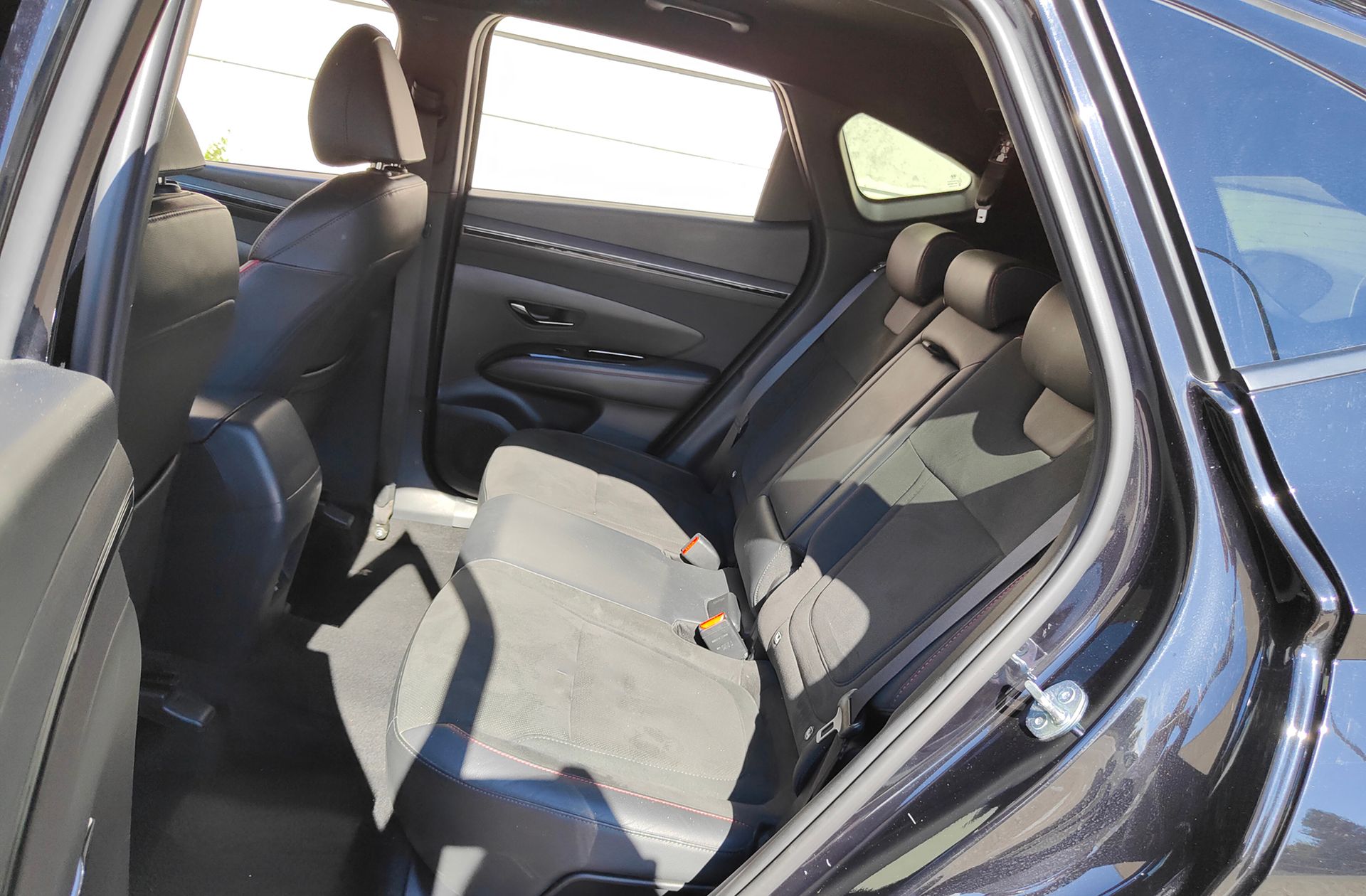 Hyundai Tucson 1.6 T-GDi N-Line 30 Aniversario - foto 12