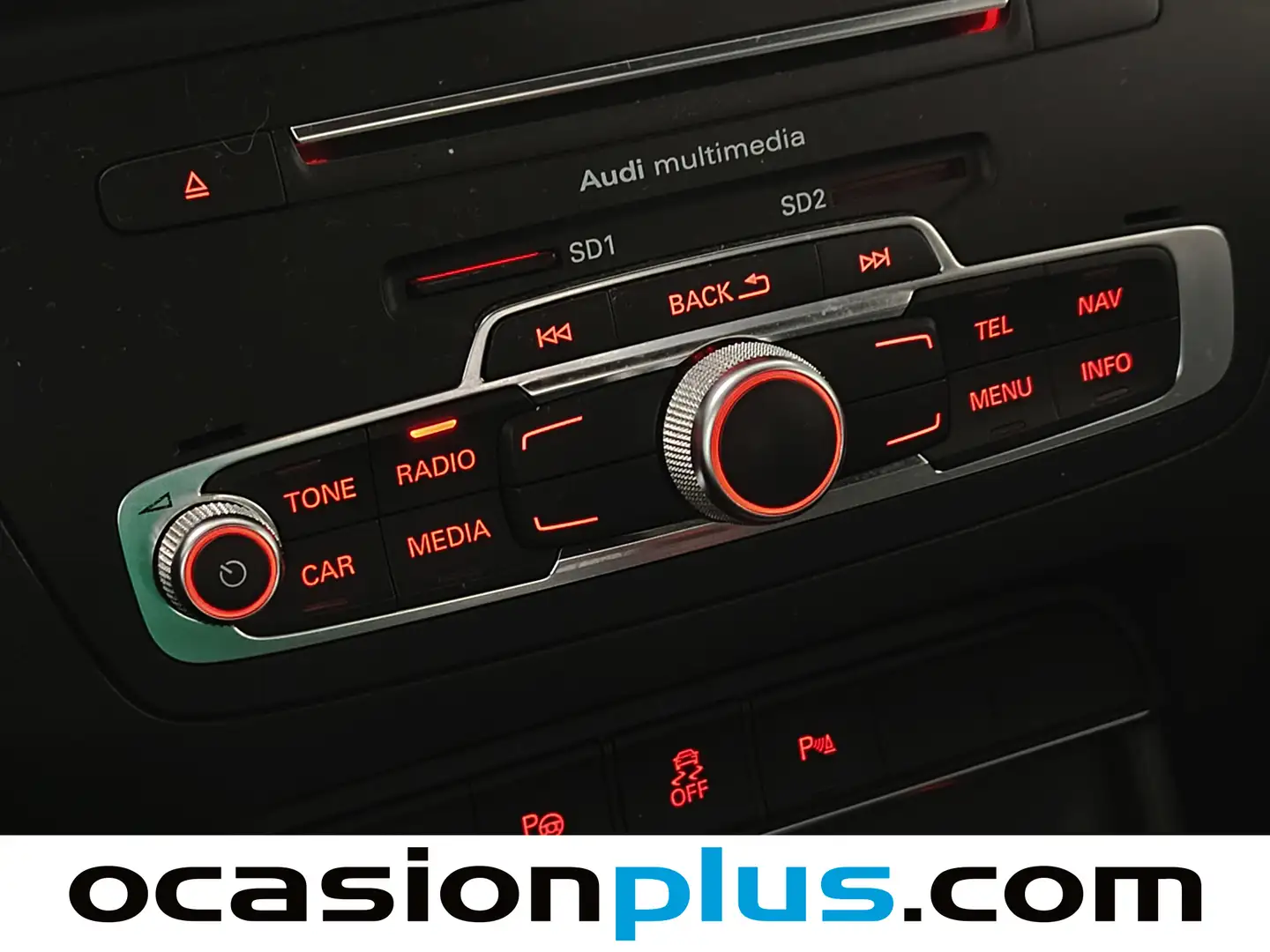 Foto Audi Q3 Audi Q3 Black line edition 2.0 TDI (150 CV) Paquete S-line