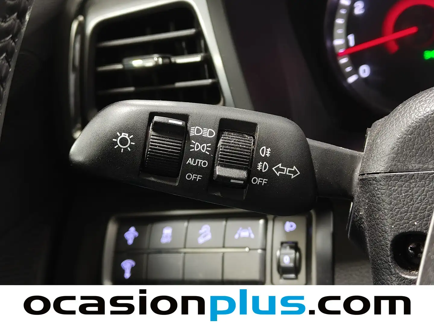 Foto SsangYong Tivoli Ssangyong Tivoli G15T Urban Plus (163 CV)