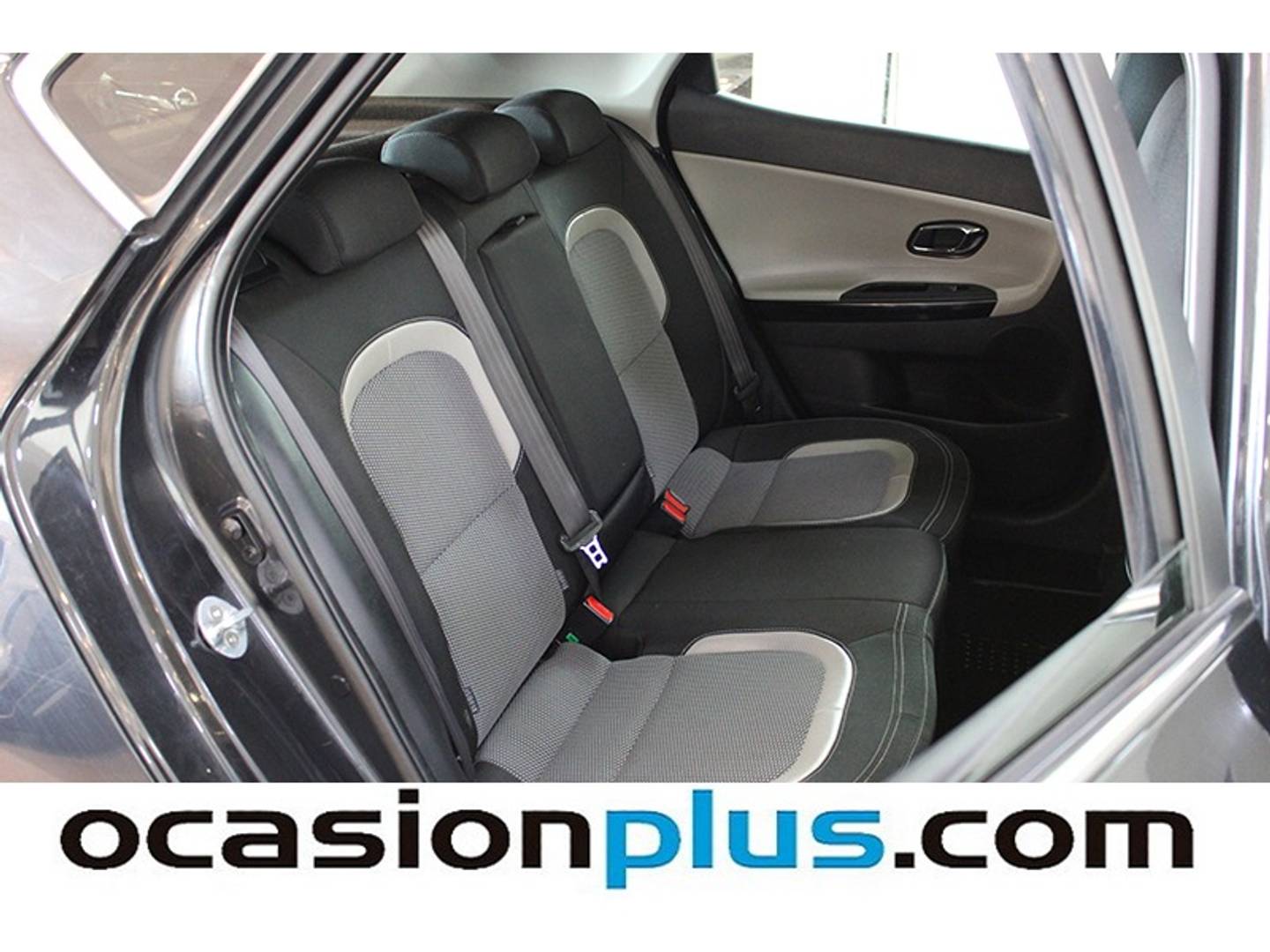 KIA Ceed KIA Ceed 1.6 CRDi VGT GT Line DCT (136 CV) diésel