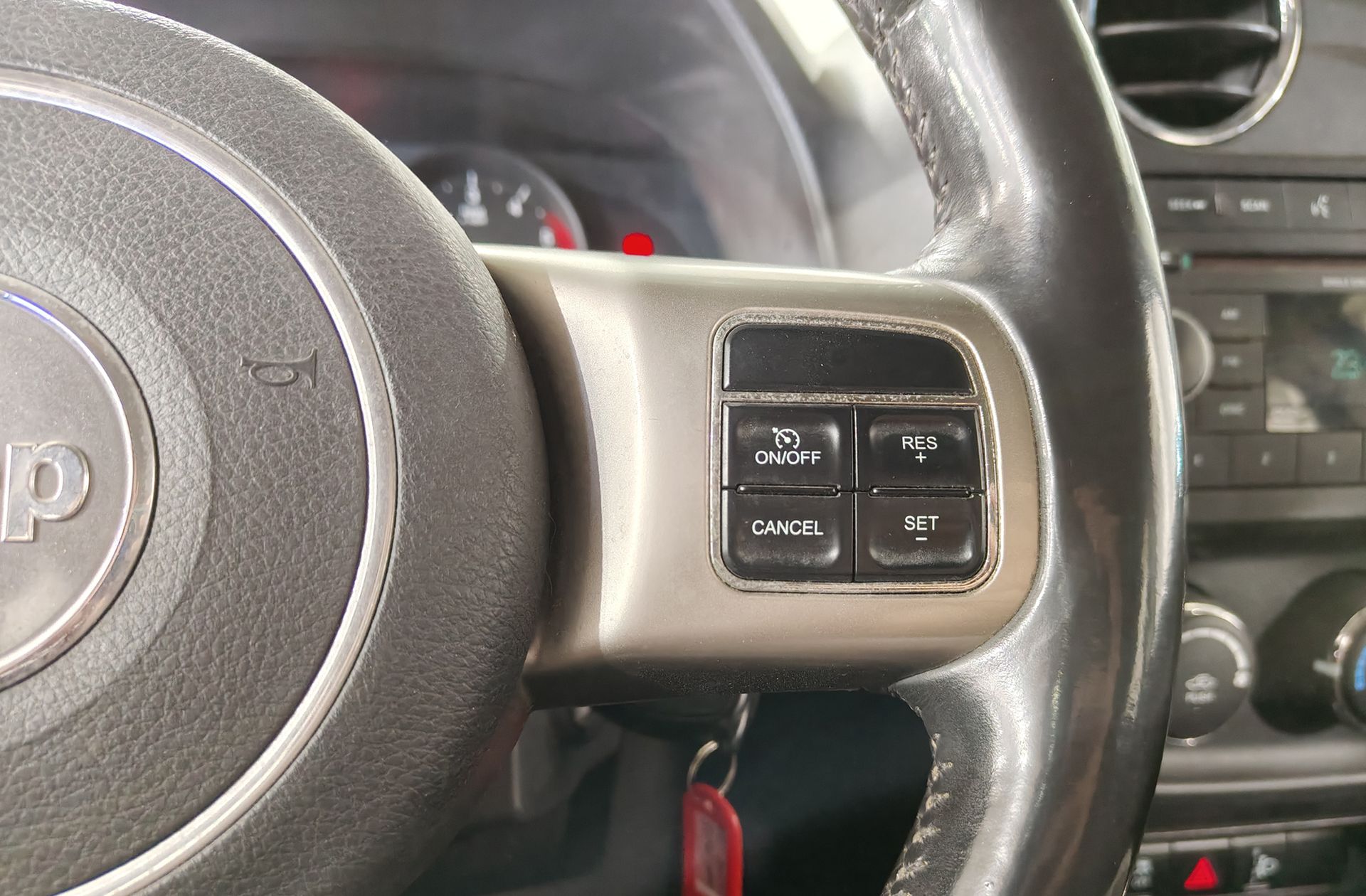 Jeep Compass 2.2 CRD Sport 4x2 - foto 21