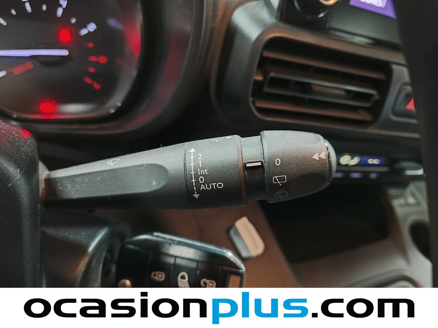 Foto Citroën Berlingo Citroen Berlingo BlueHDi 100 S&S Talla M Feel (102 CV)