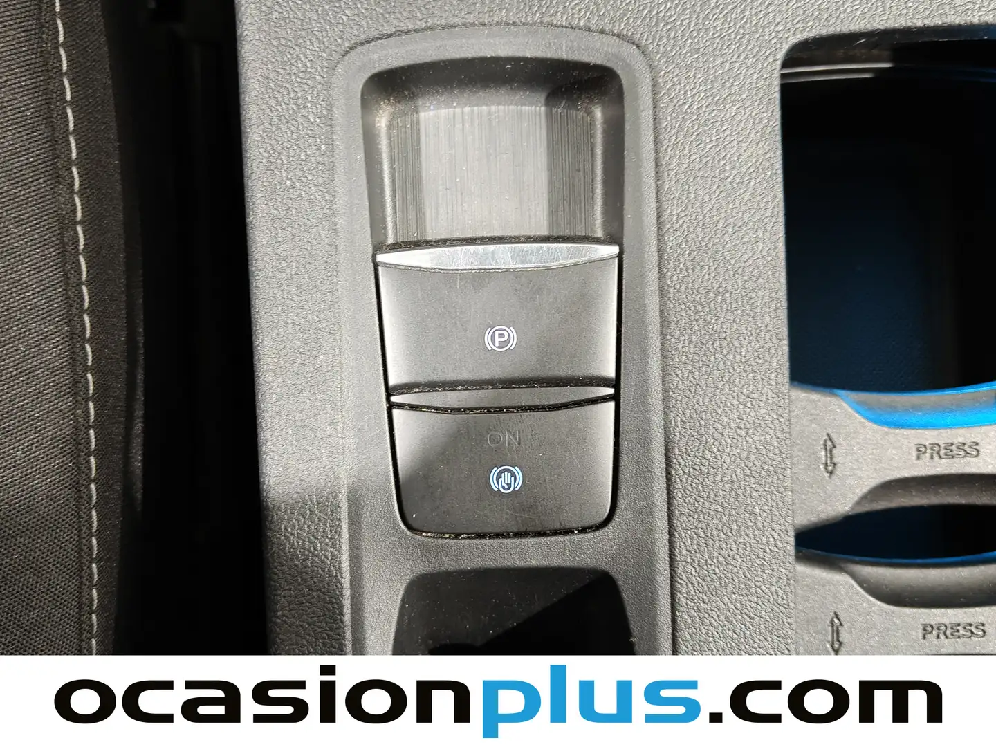 Foto Ford Kuga Ford Kuga 1.5 EcoBoost S&S Titanium 4x2 (120 CV)