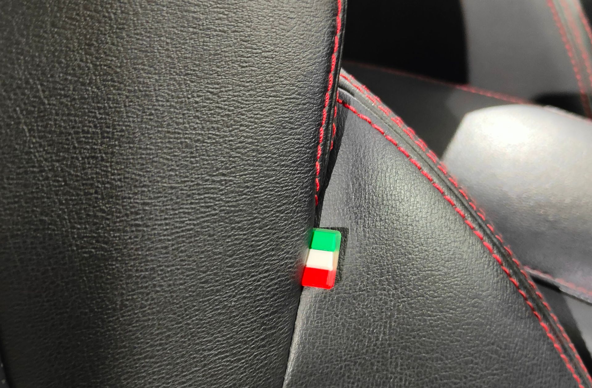 SWM G01 1.5T Luxury - foto 8