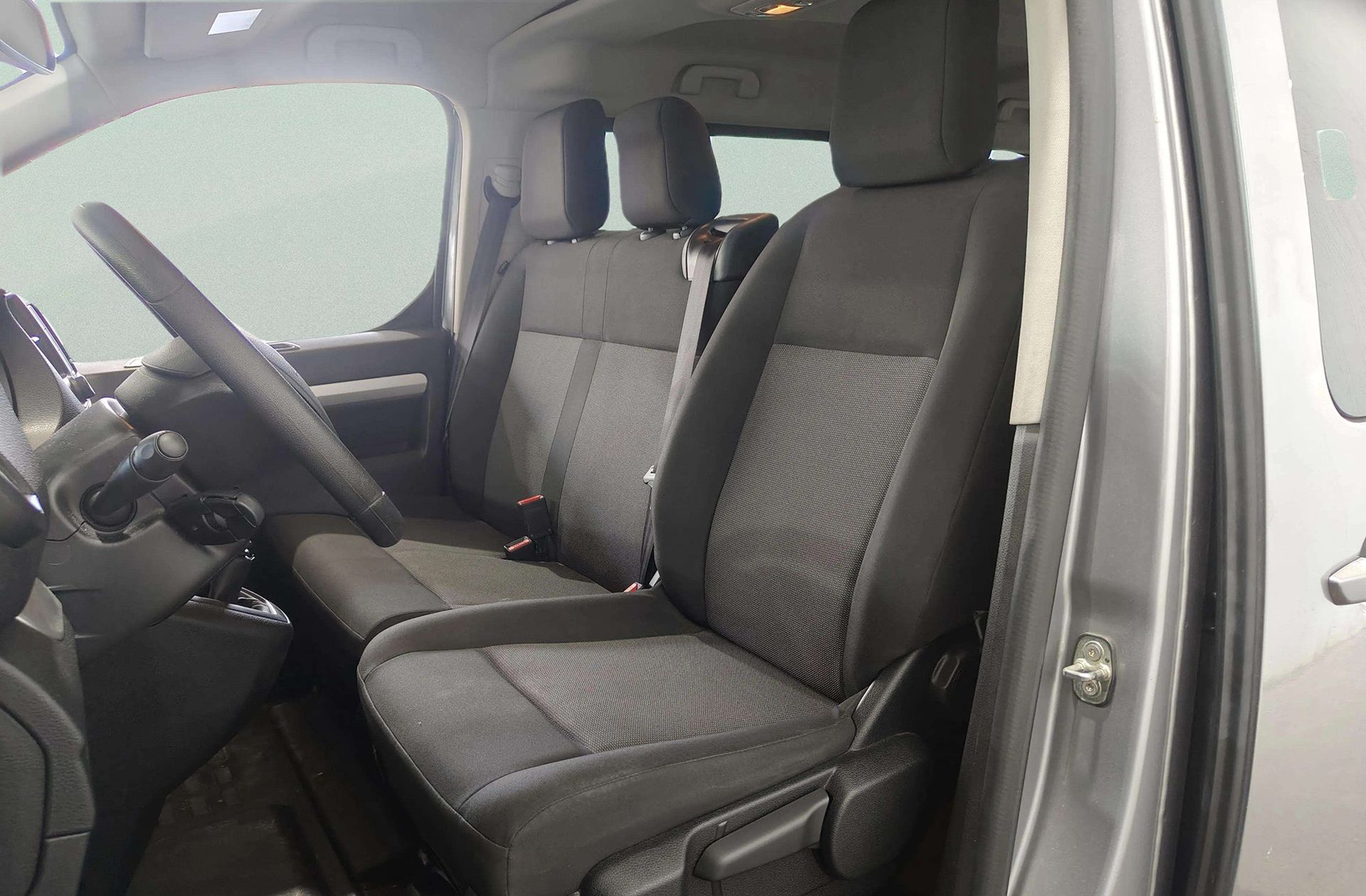 Toyota Proace Verso 2.0D VX Plus Shuttle L1 9 plazas - foto 10