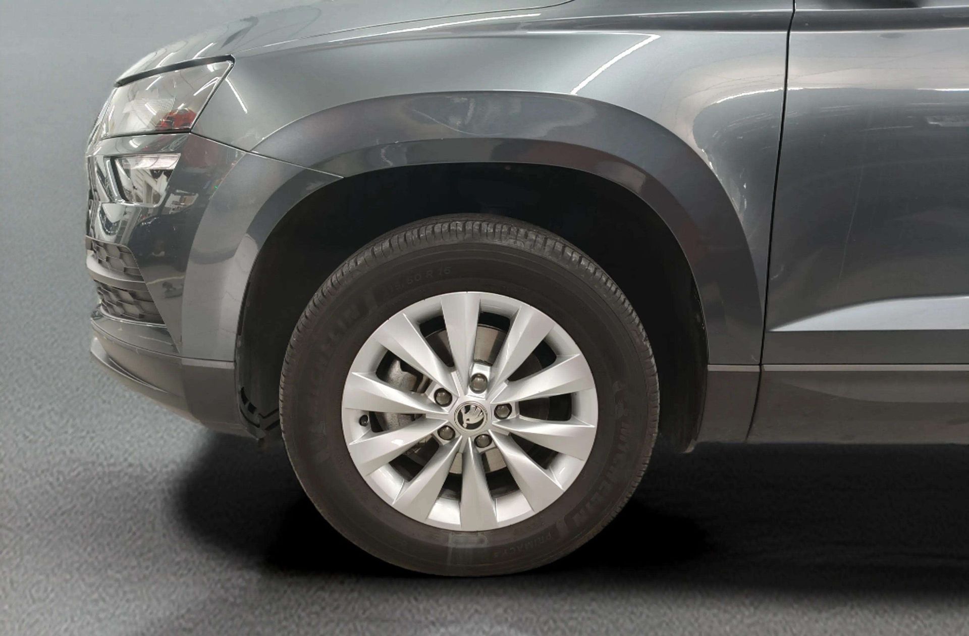 Škoda Karoq 1.0 TSI Active - foto 35