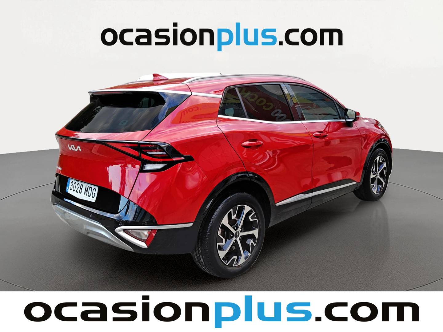 Foto trasera KIA Sportage KIA Sportage 1.6 T-GDi MHEV Tech 4x2 DCT (150 CV) derecha