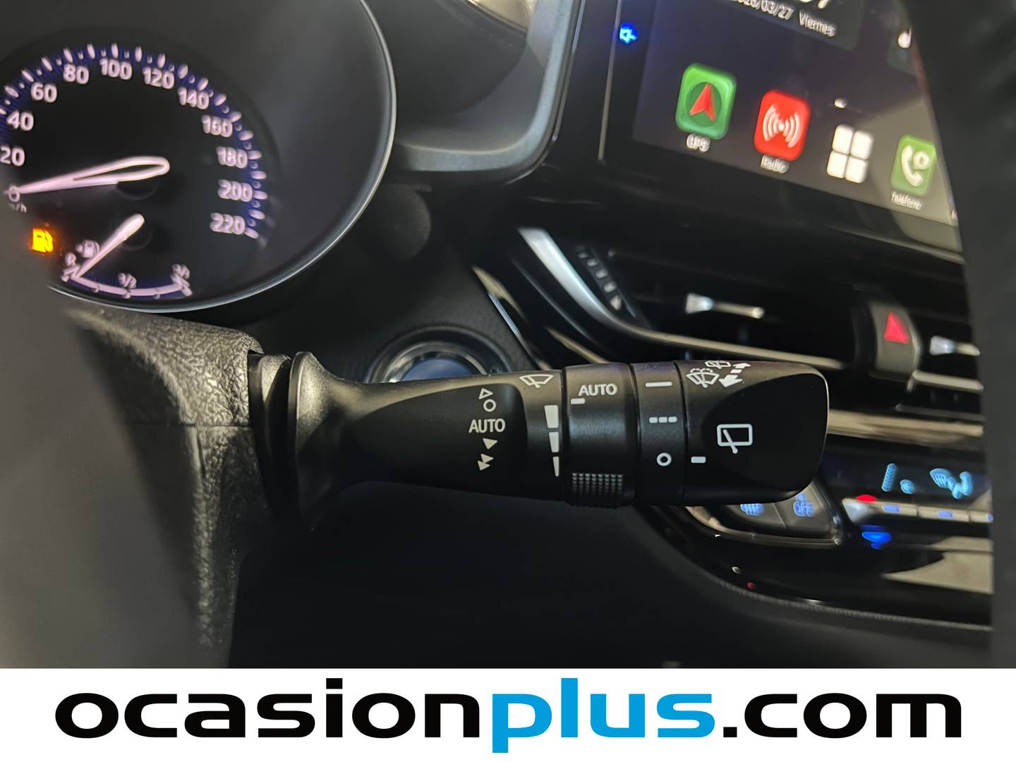 Acabados Toyota C-HR Toyota C-HR 180H Advance (184 CV)