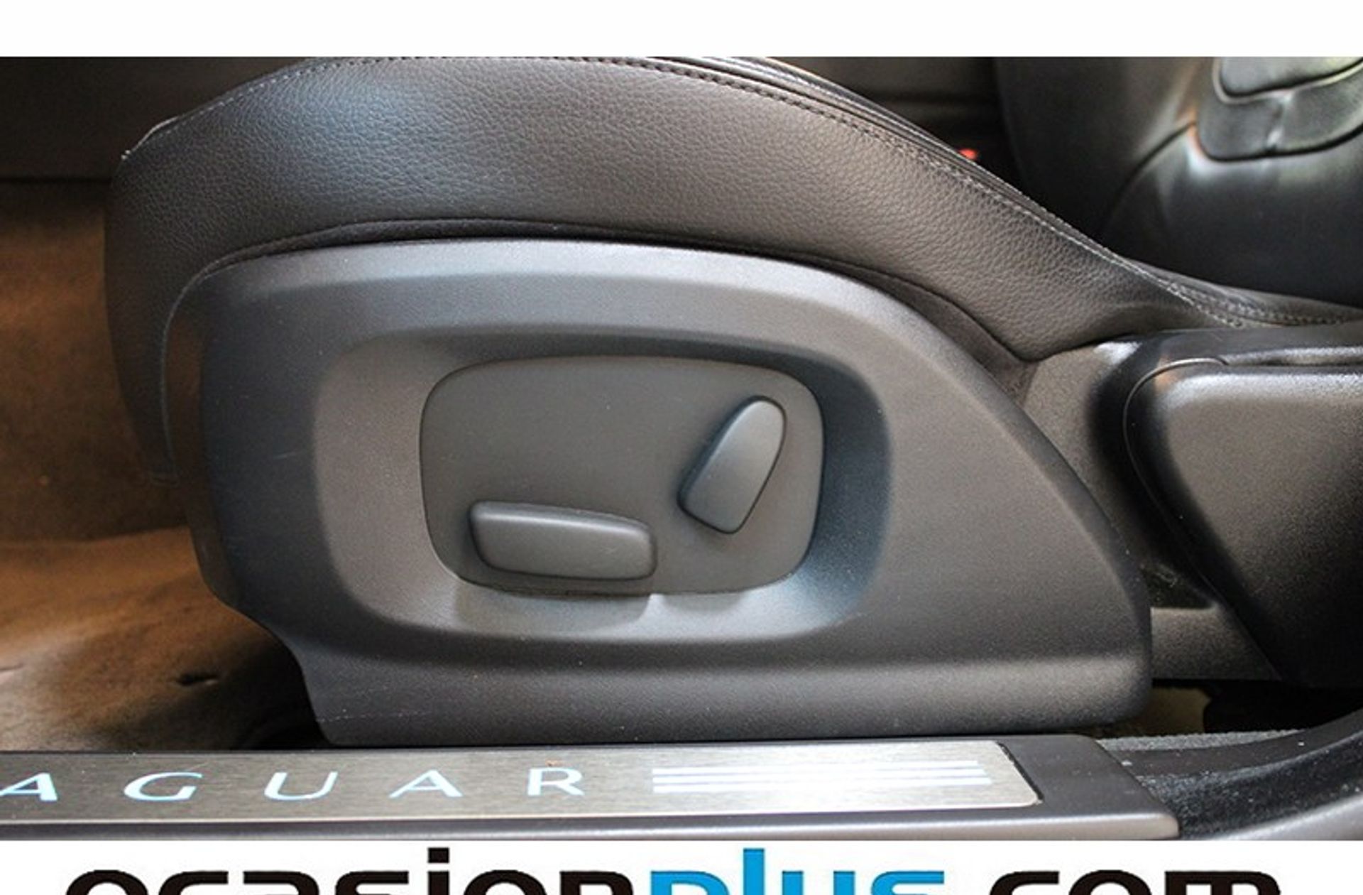 Jaguar XF 2.2 Diesel Luxury - foto 7
