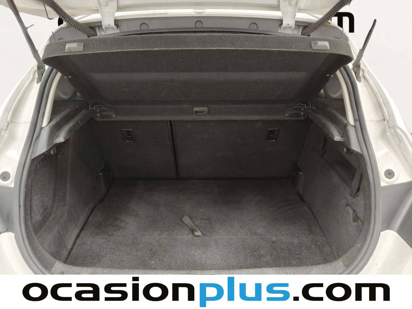Foto asientos delanteros Opel Astra Opel Astra 1.6 CDTi S&S Selective (110 CV)
