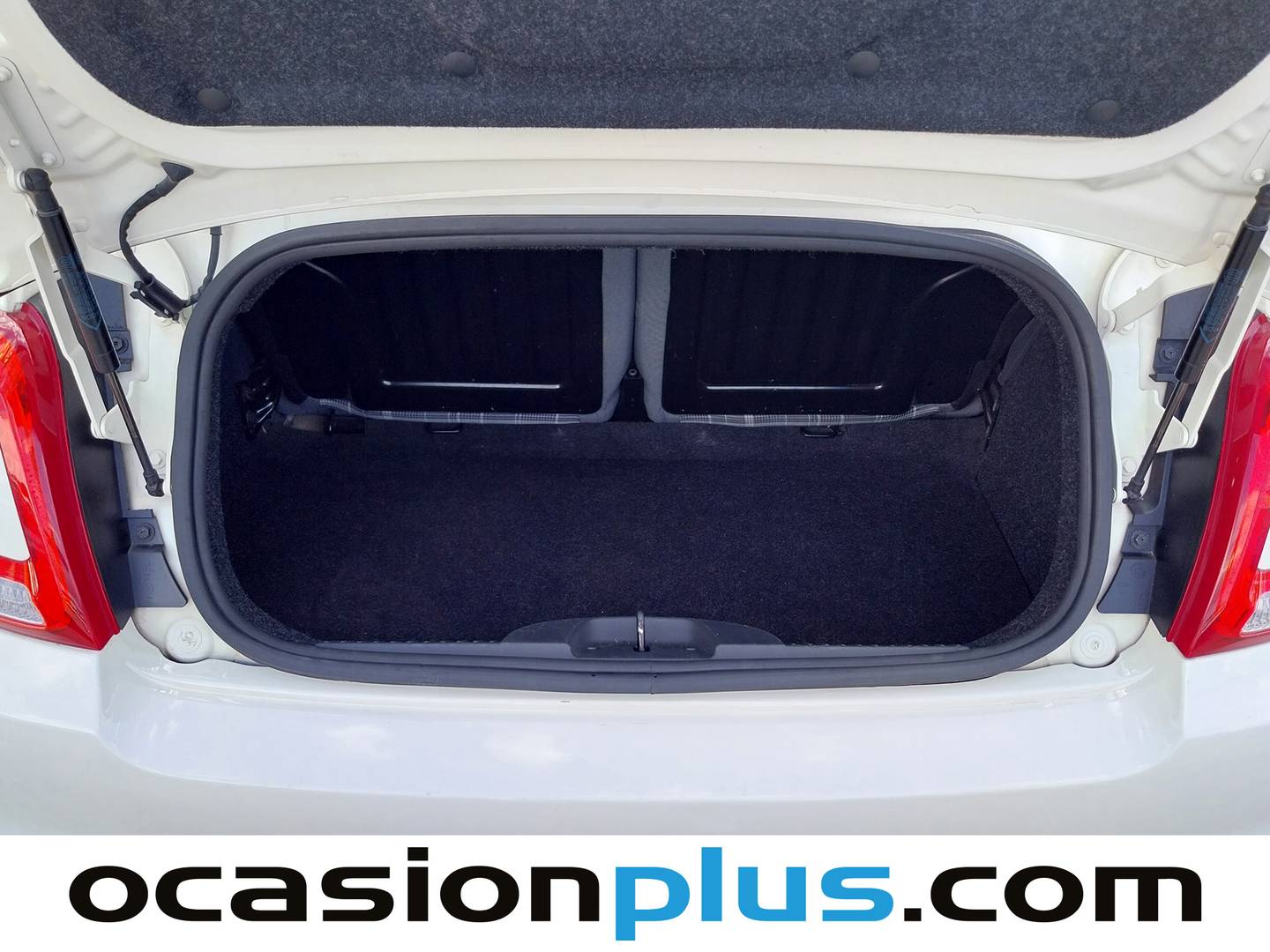 Fotos maletero Fiat 500C Fiat 500C 1.2 8v Cabrio Lounge (69 CV)