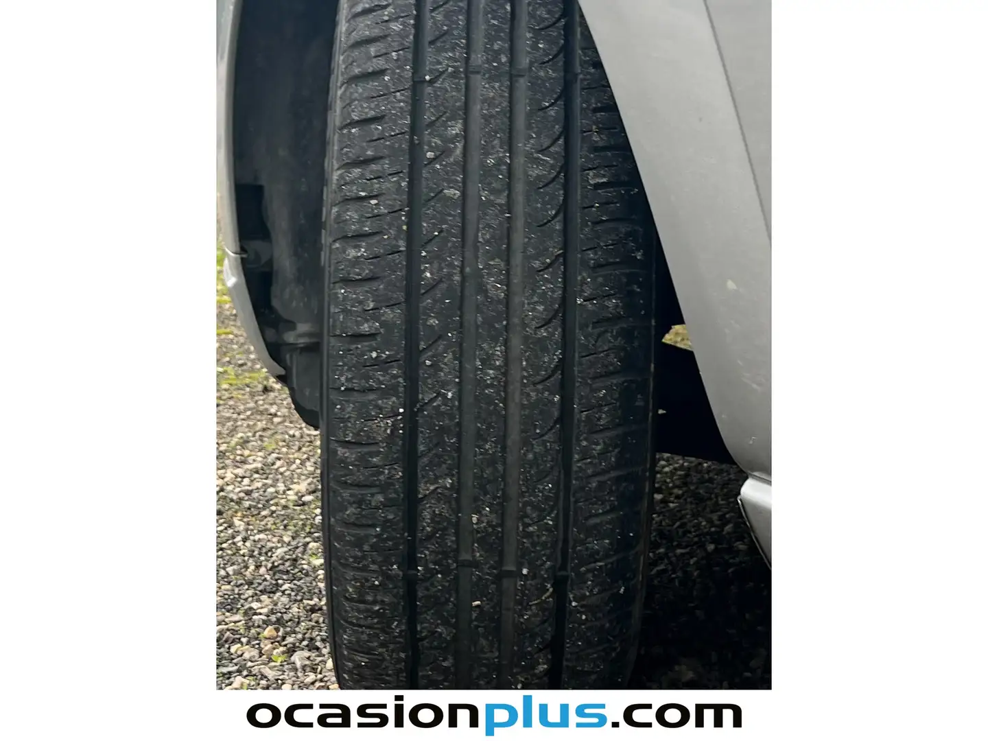 Foto Ford Mondeo Ford Mondeo 2.0i 16v Ghia (145 CV)