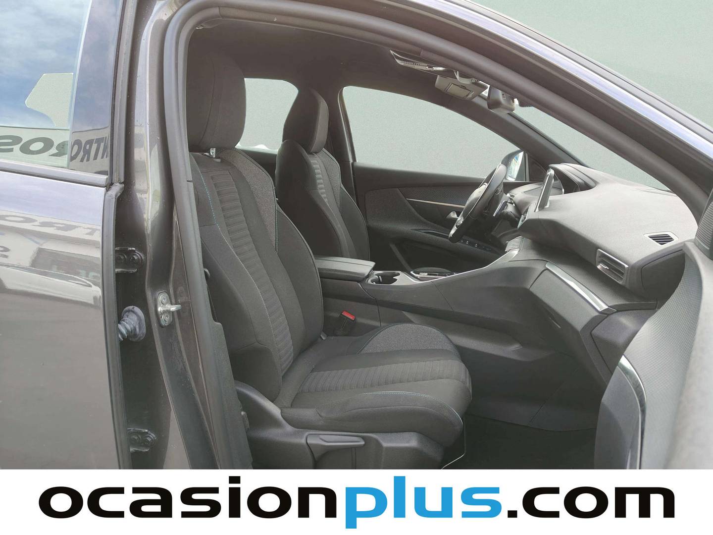 Peugeot 5008 Hybrid Peugeot 5008 Hybrid 1.2 Active Pack eDCS6 (136 CV) 7 Plazas automático