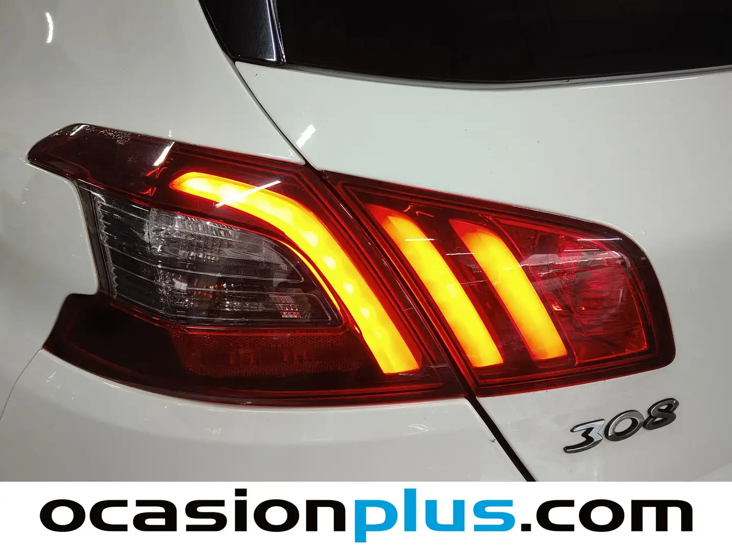 Foto Peugeot 308 Peugeot 308 BlueHDi 130 S&S Allure (130 CV)