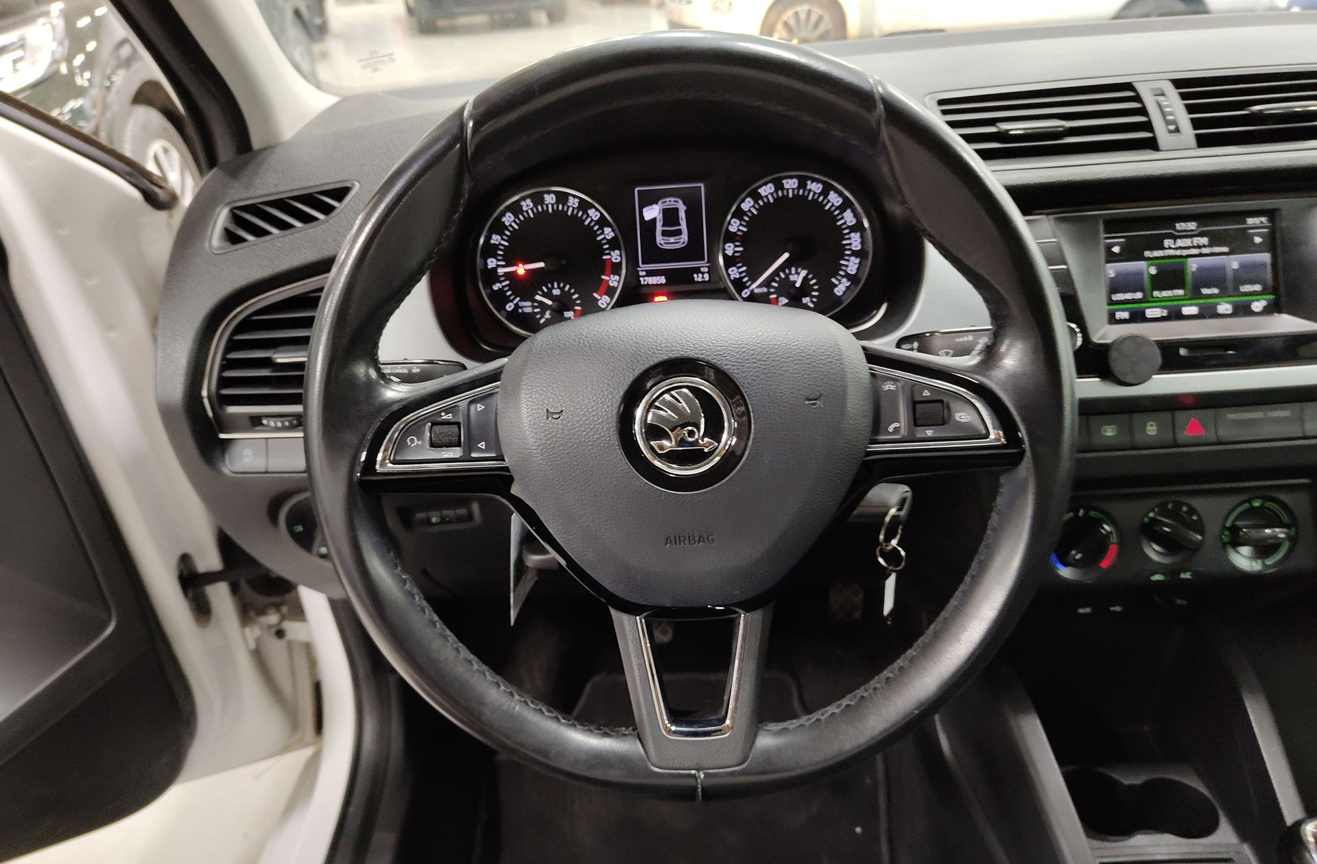 Škoda Fabia 1.4 TDI Ambition - foto 17