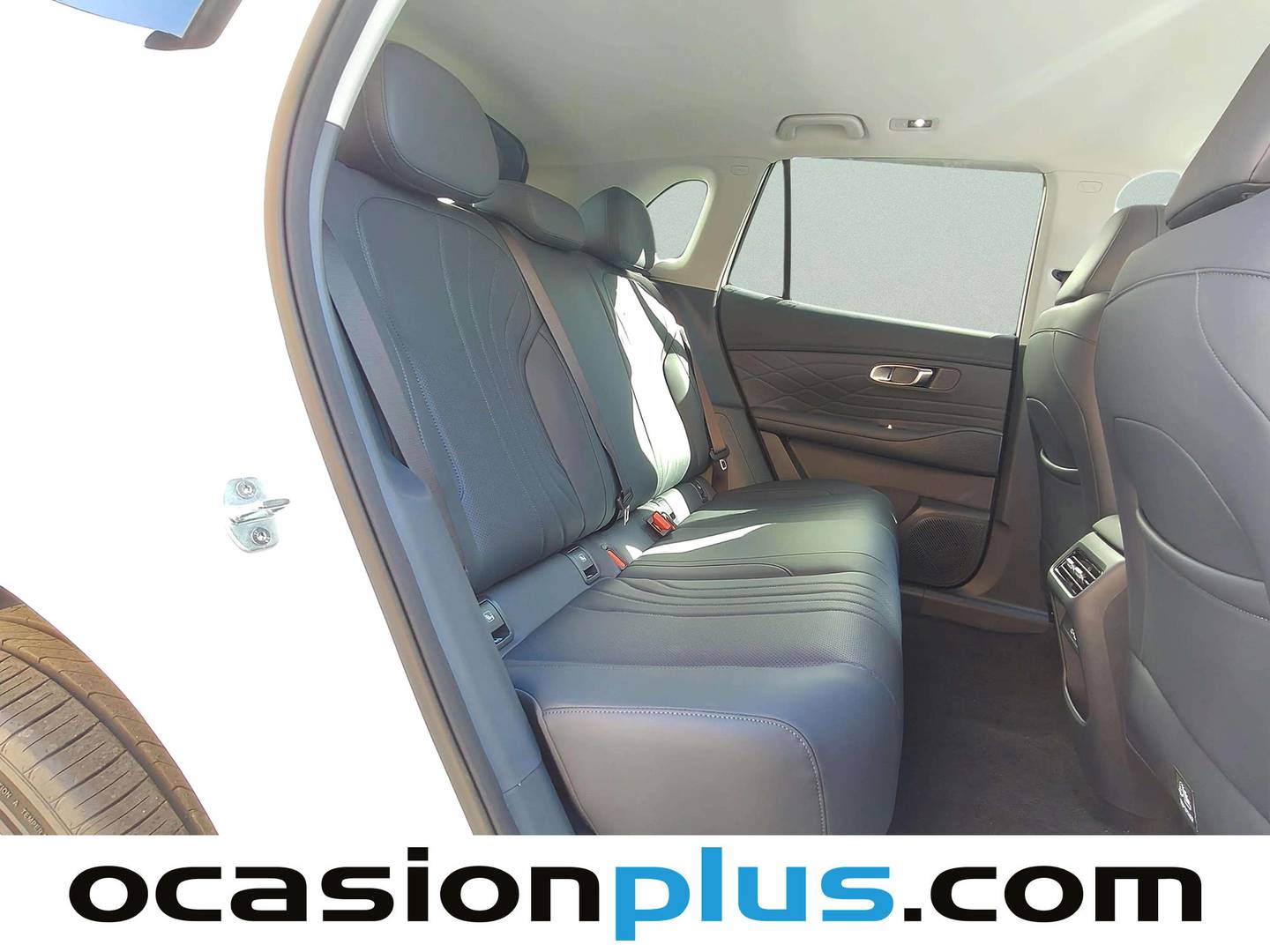 Foto Geely Starray EM-i Geely Starray EM-i 1.5 PHEV PRO (262 CV) siete plazas