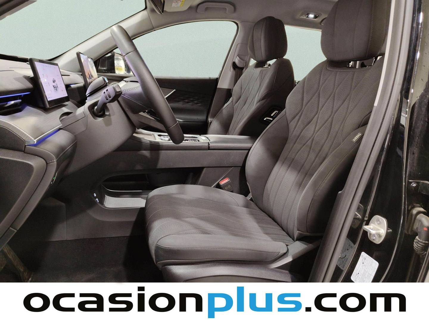 Foto asientos delanteros EBRO S800 EBRO S800 1.6 TGDI Premium DCT (147 CV) 7 Plazas