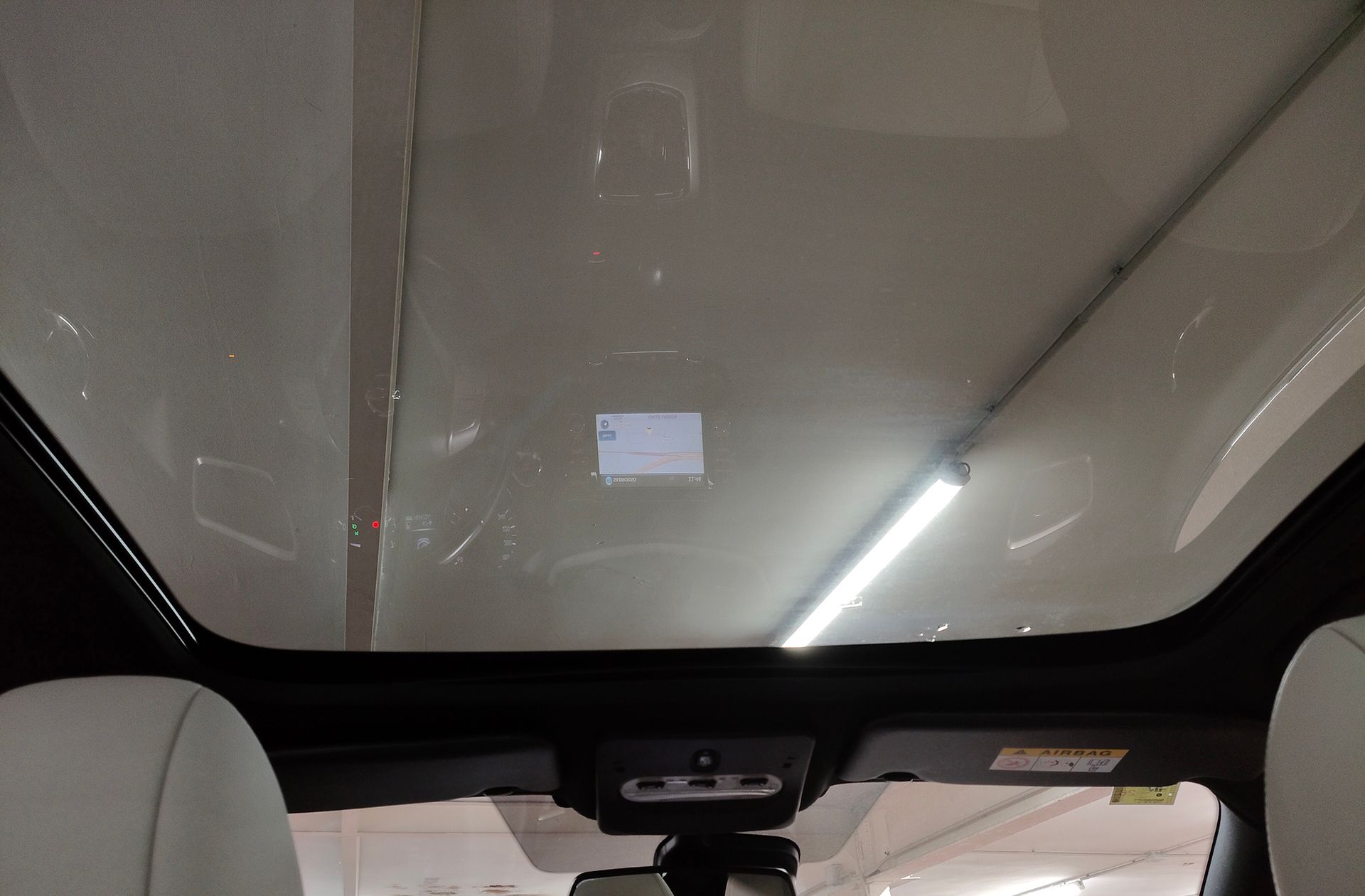 Nissan Qashqai DIG-T 115 Tekna 4x2 Xtronic - foto 6