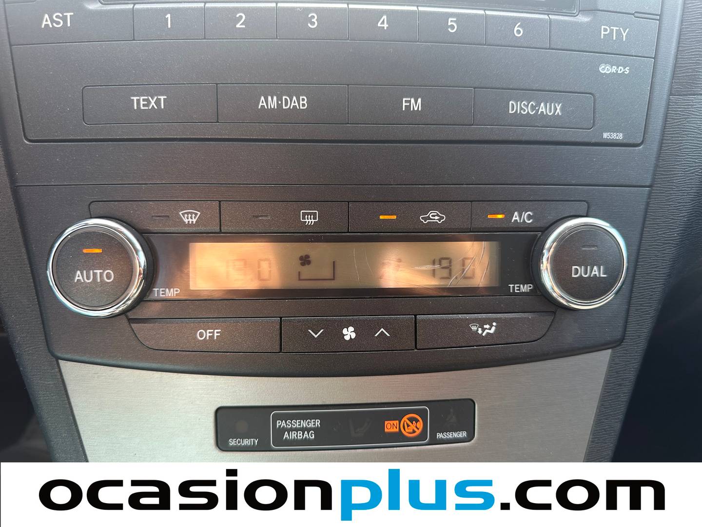 Accesorios del Toyota Avensis Toyota Avensis 2.0 D-4D Active (126 CV)