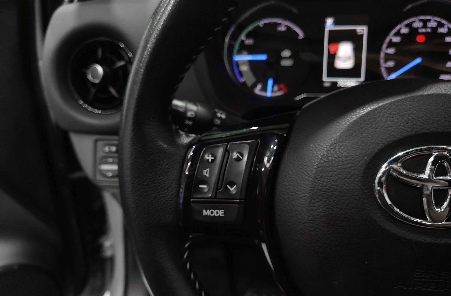Toyota Yaris 1.5 Hybrid Feel - foto 27