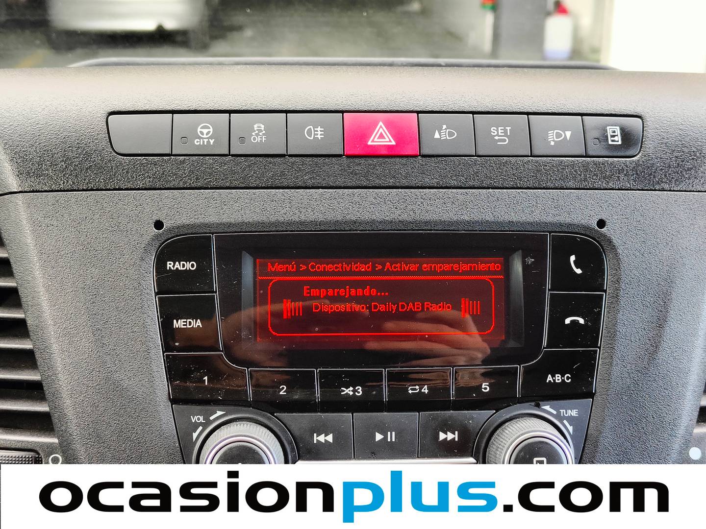 Foto Iveco Daily Iveco Daily Furgon 35S 16 V 3520L/H2 (156 CV)