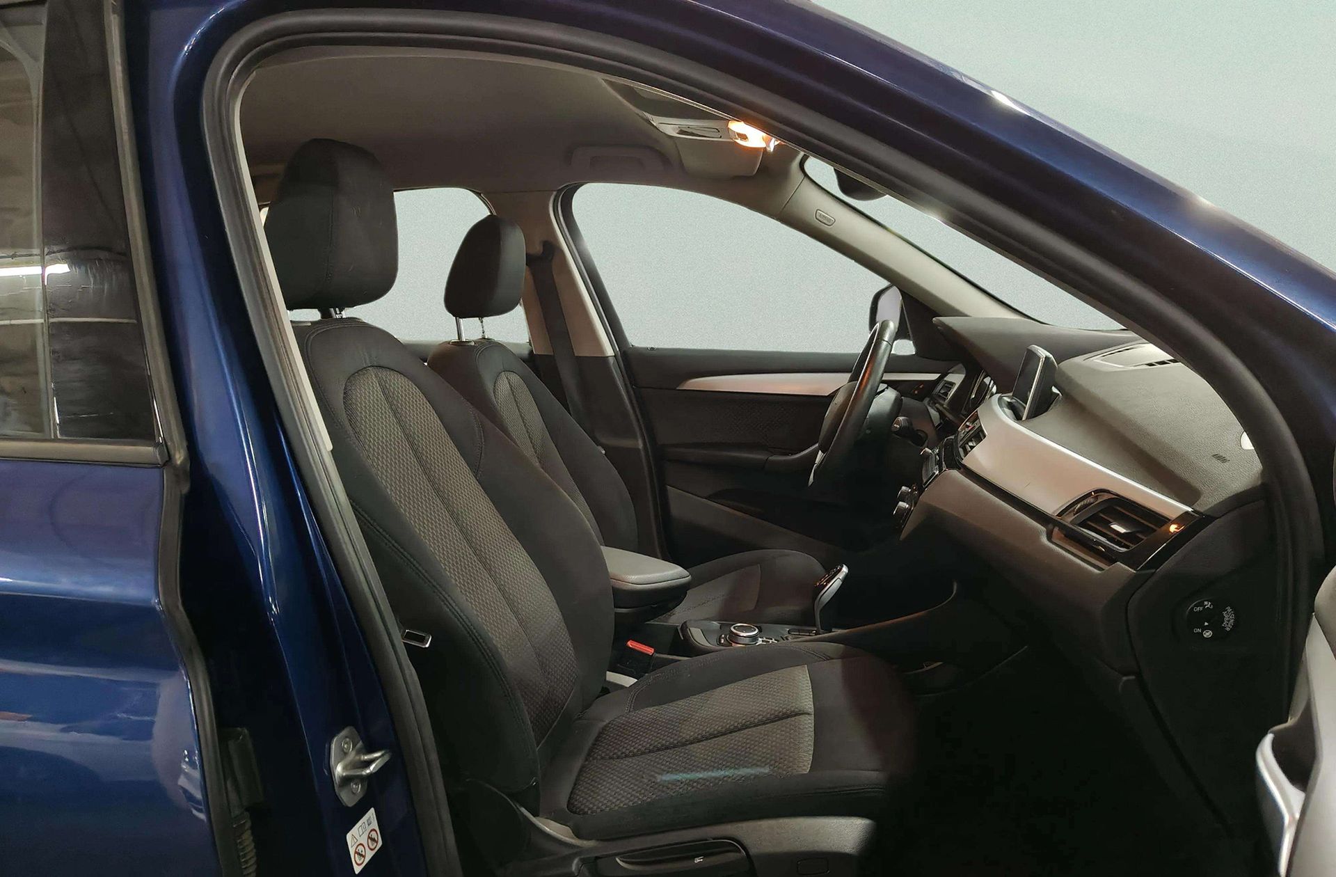 BMW X1 sDrive18d - foto 18