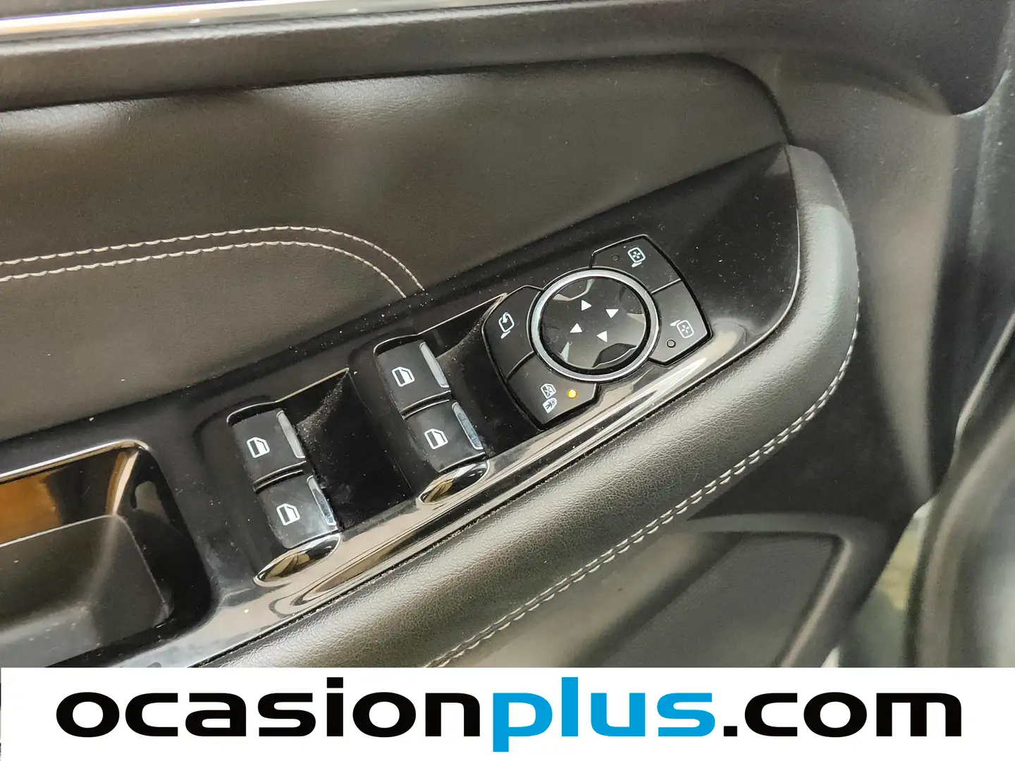 Foto Ford S-MAX Ford S-Max 2.0 TDCI Titanium (180 CV) 7 Plazas