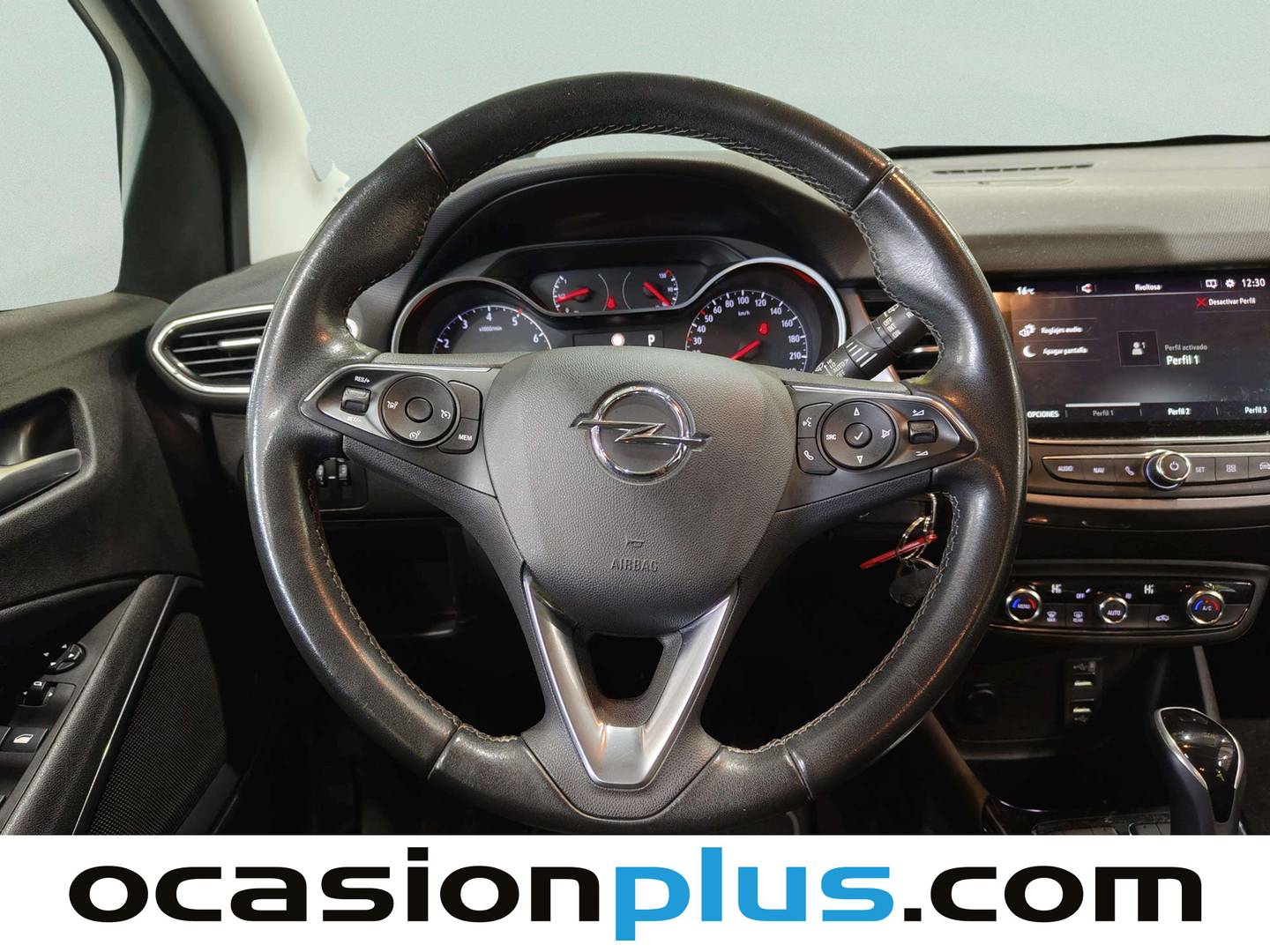 Foto Opel Crossland Opel Crossland 1.2 Business Elegance Auto (130 CV)